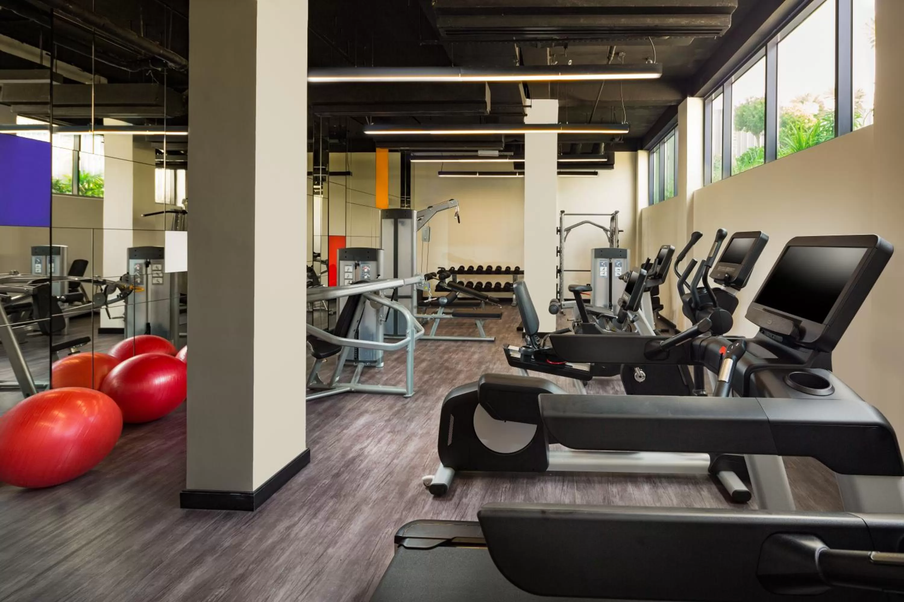 Fitness centre/facilities in Millennium Al Barsha