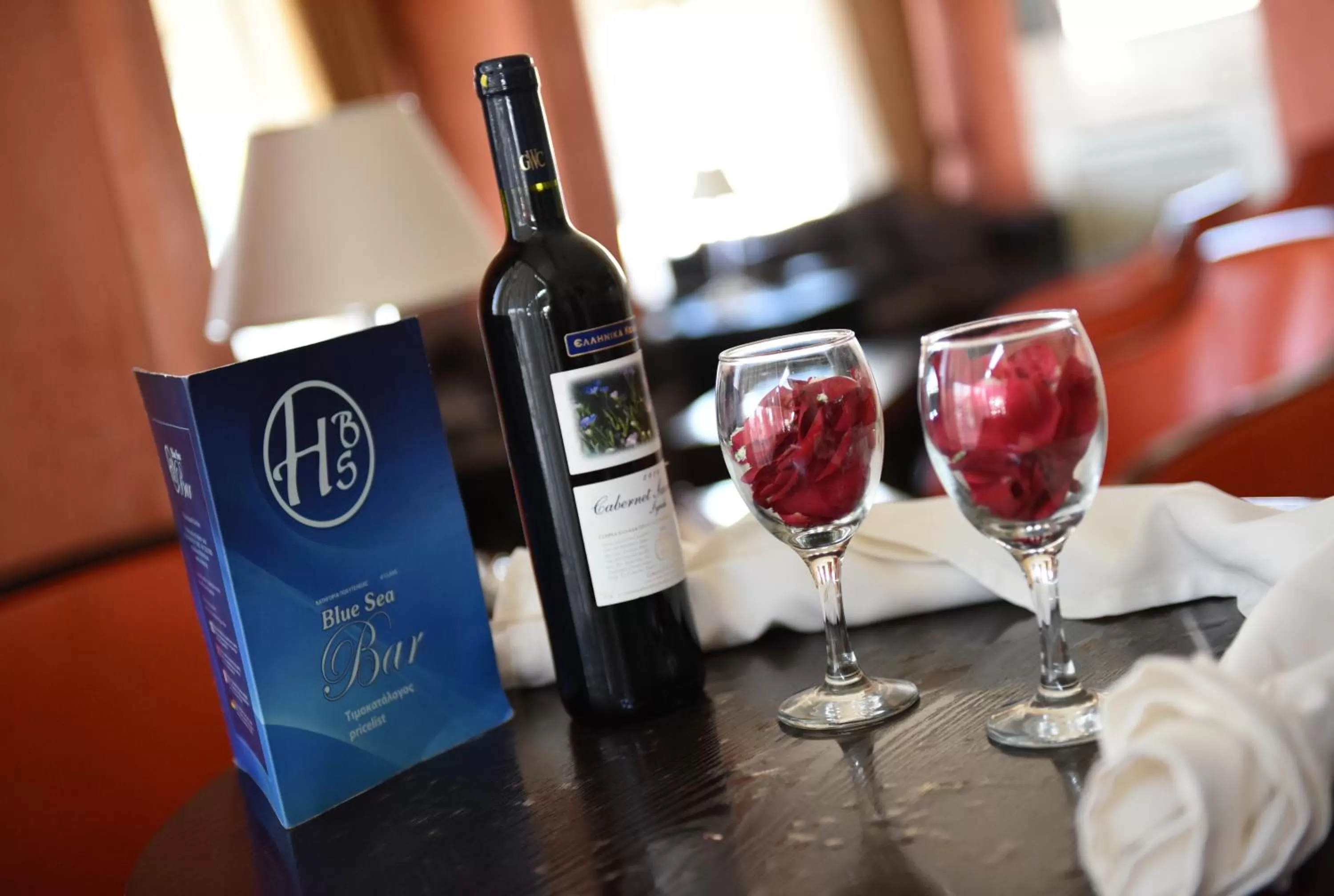 Lounge or bar in Blue Sea Hotel