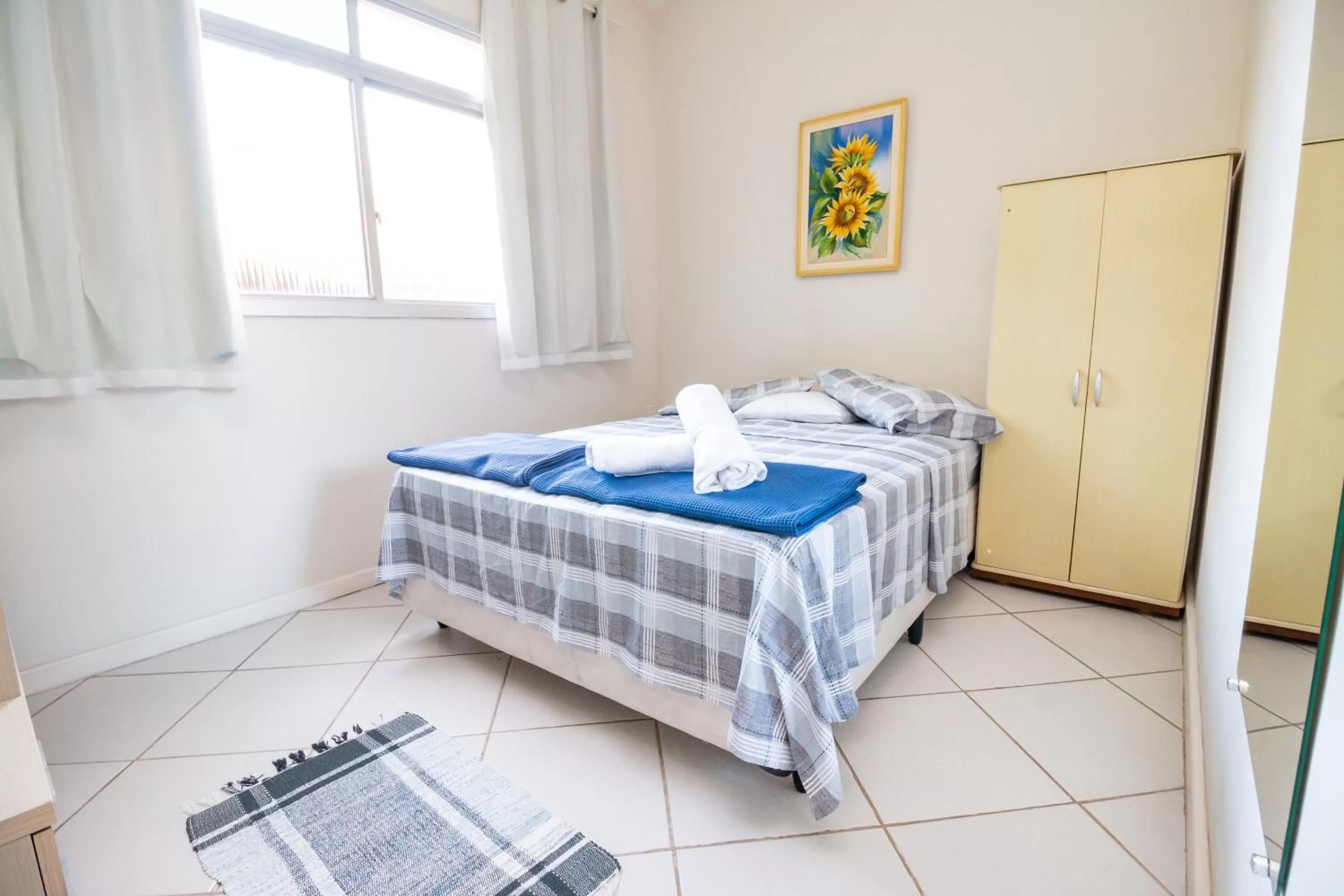 Photo of the whole room, Bed in A Casa Morro do Moreno
