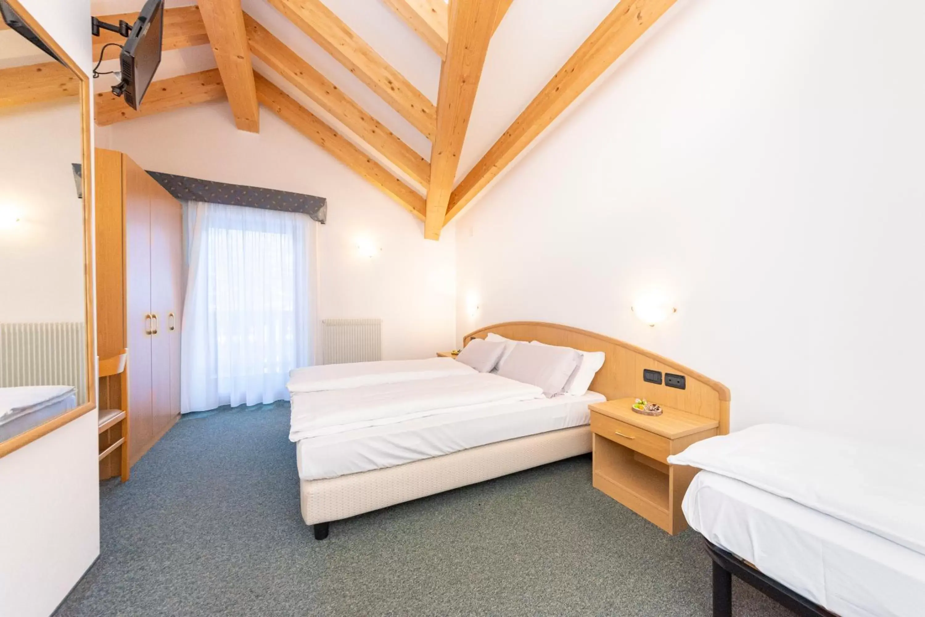 Comfort Triple Room in Hotel Valsorda Comfort Triple Room in Hotel Valsorda