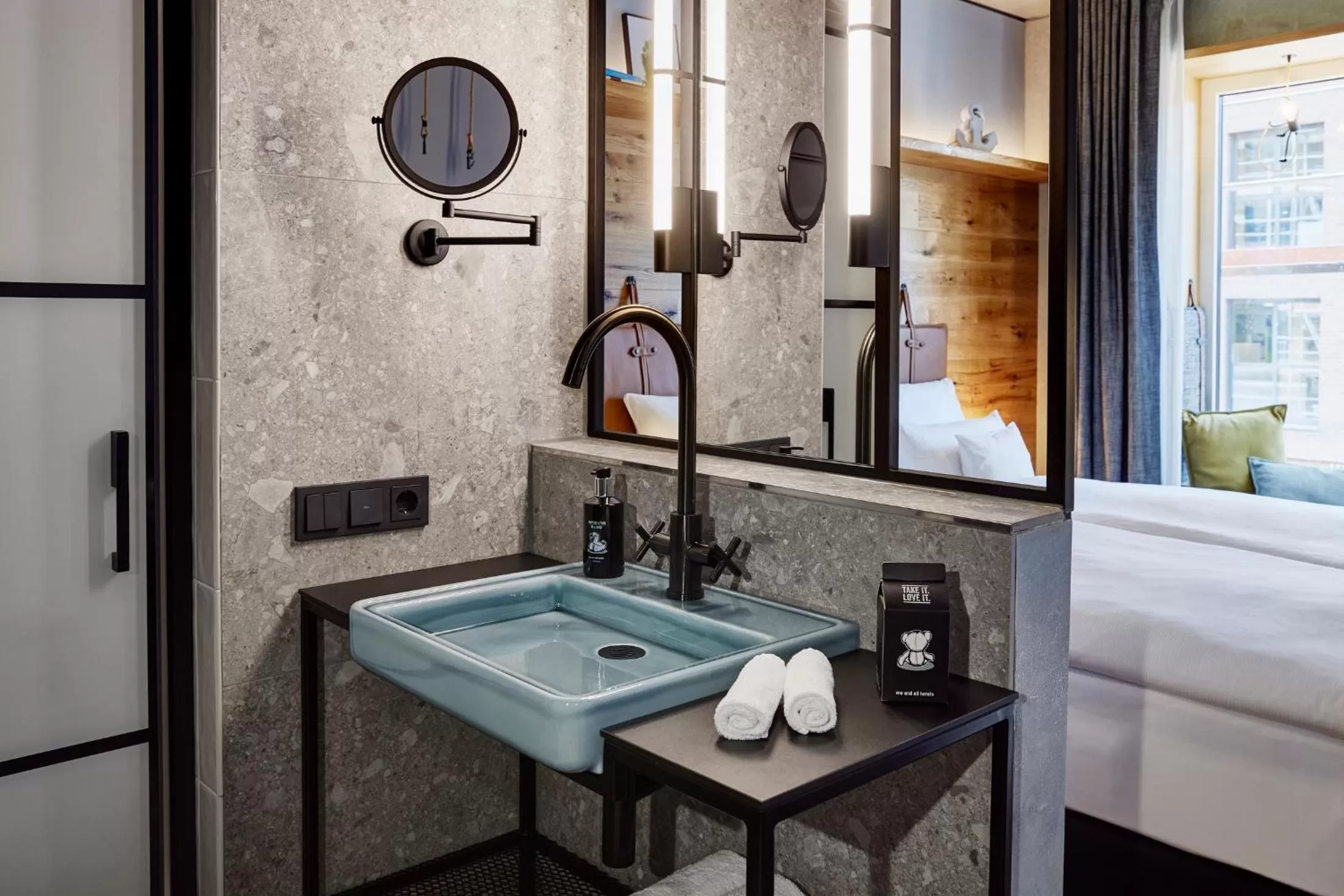 Bathroom in Me and All Hotel Kiel, by Hyatt