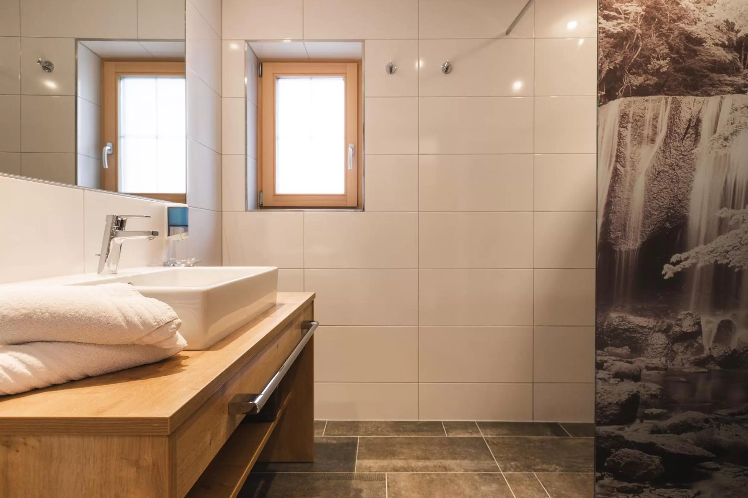 Bathroom in Hotel Enzian