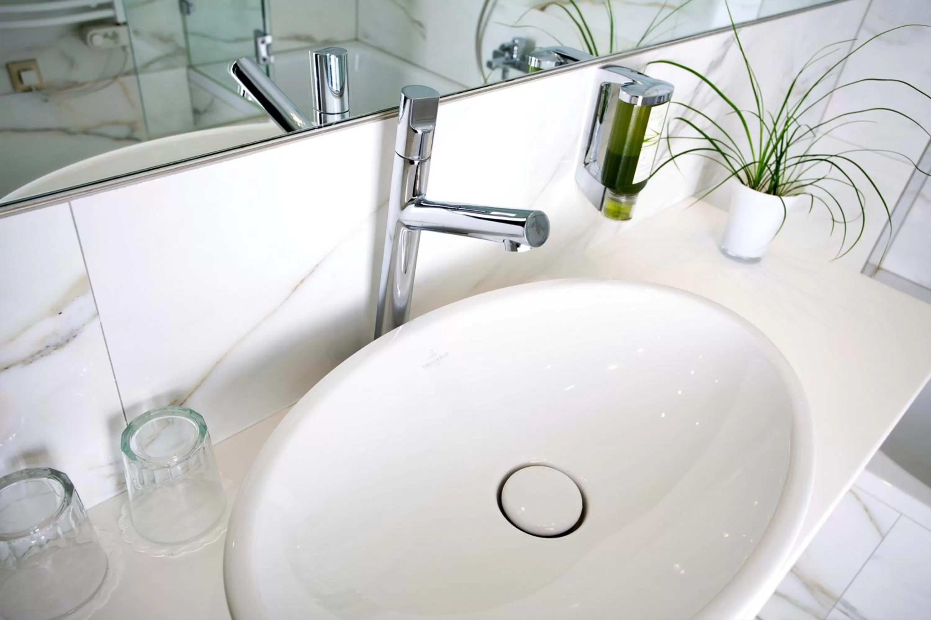 Bathroom in Hotel Wandl