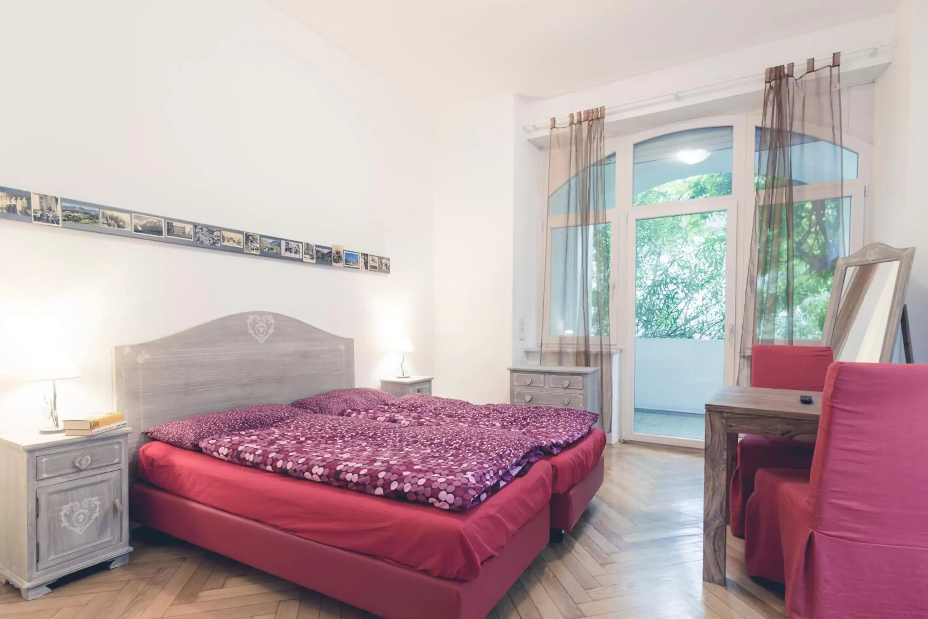 Double Room with Shared Bathroom in Bolzano Rooms Double Room with Shared Bathroom in Bolzano Rooms