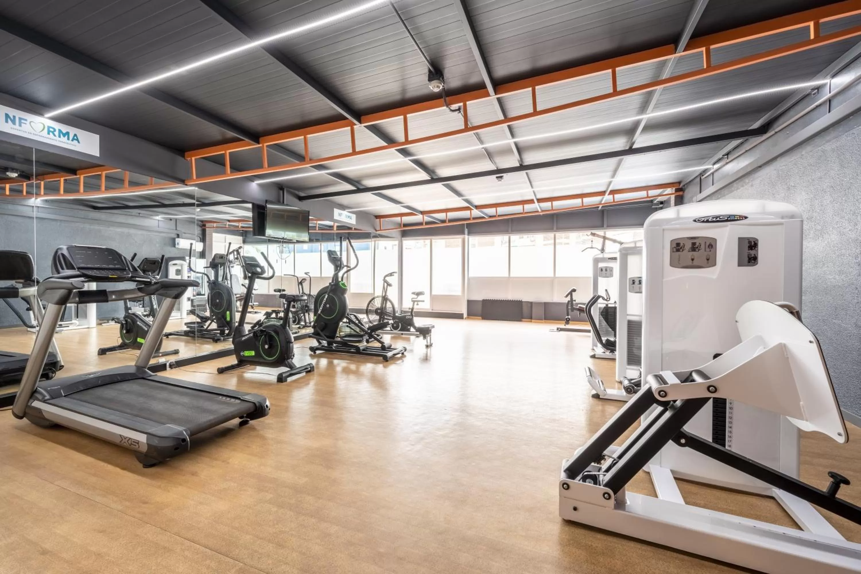 Fitness centre/facilities in Climia Benidorm Plaza