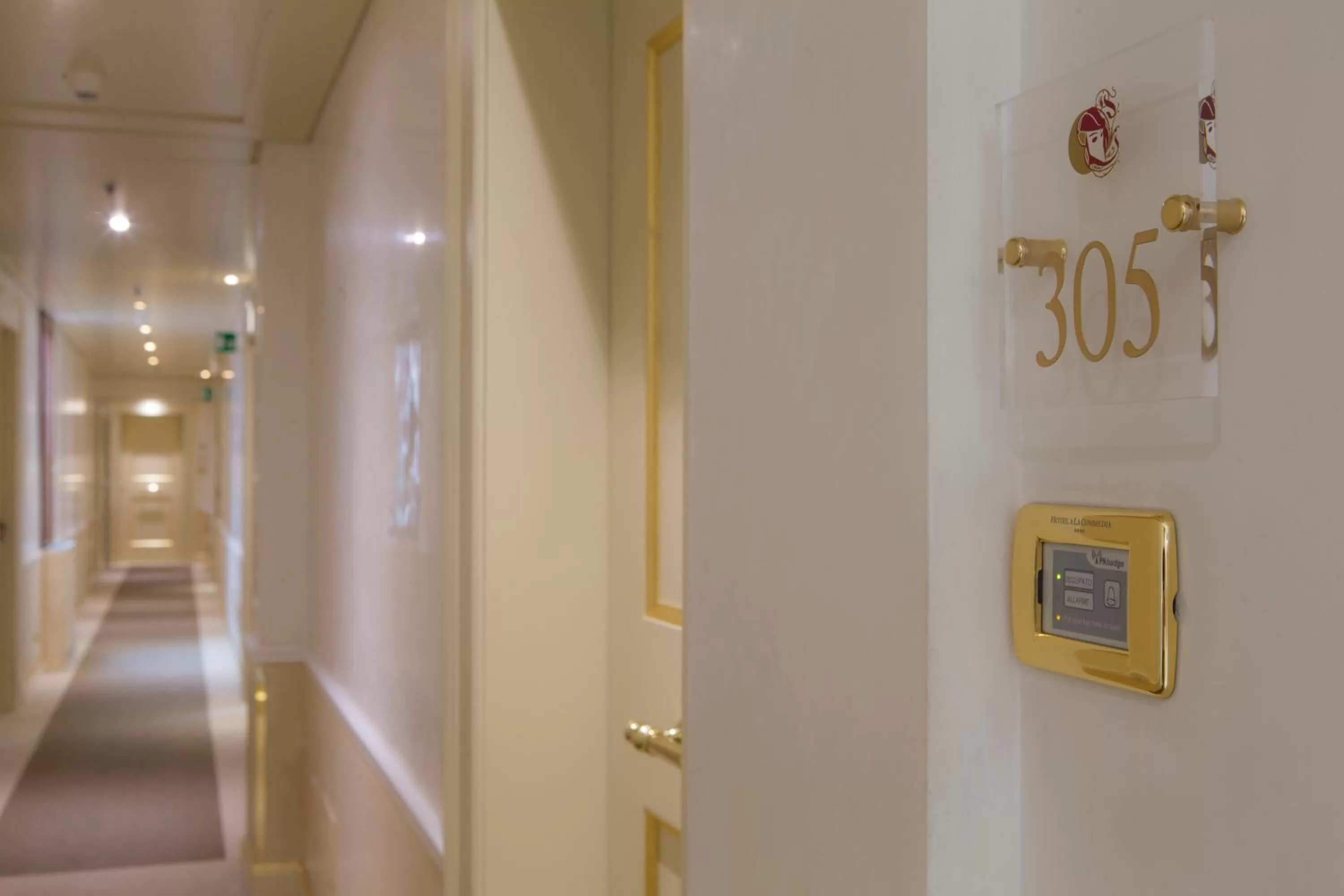 Decorative detail in Hotel A La Commedia