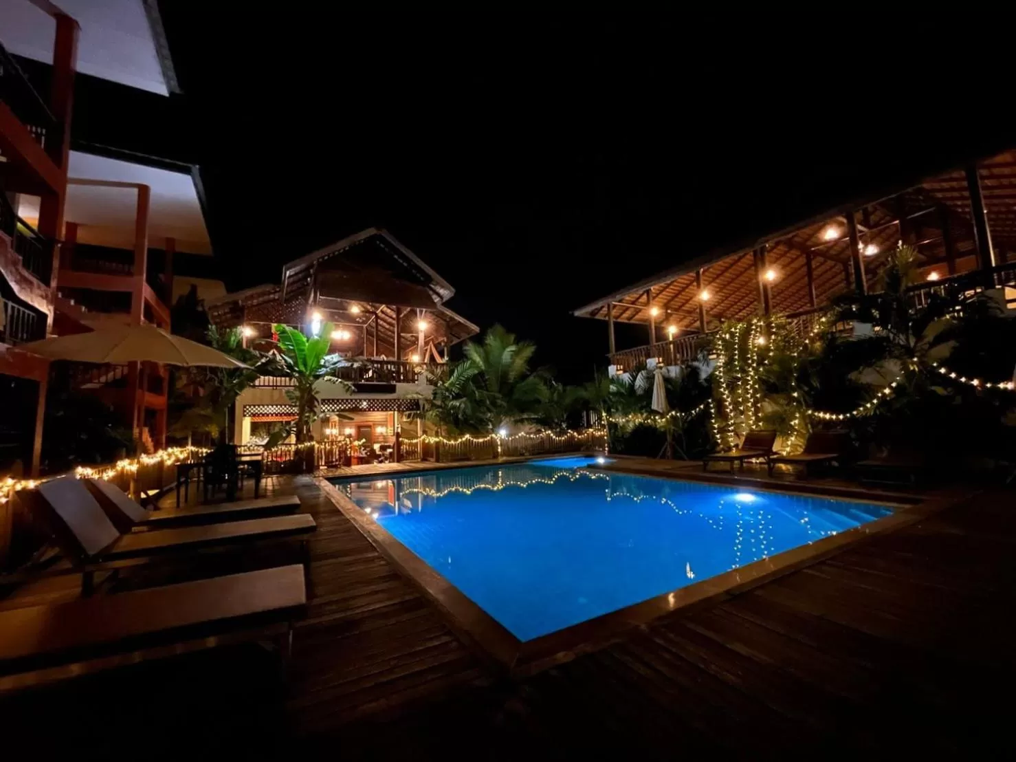 Swimming pool in Rainforest Huahin Village Hotel
