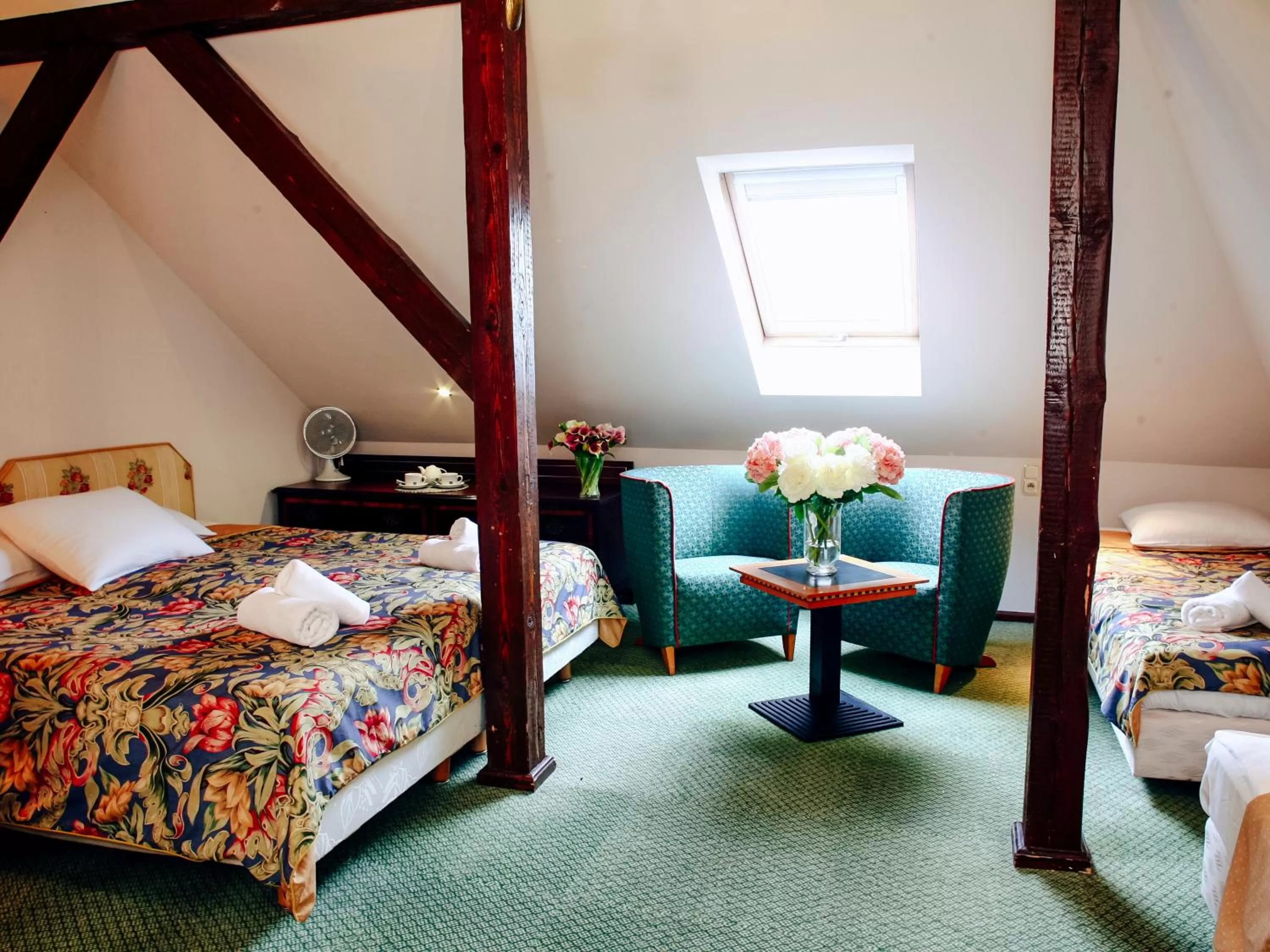 Bed in Miodosytnia Aparthotel