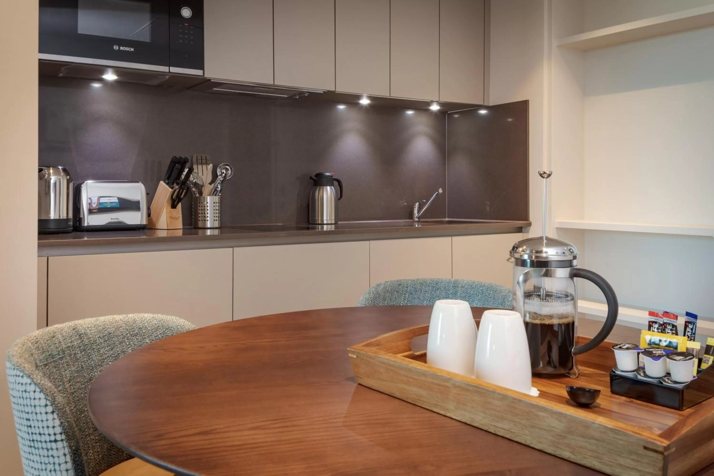 Coffee/tea facilities in Staybridge Suites London Heathrow - Bath Road, an IHG Aparthotel