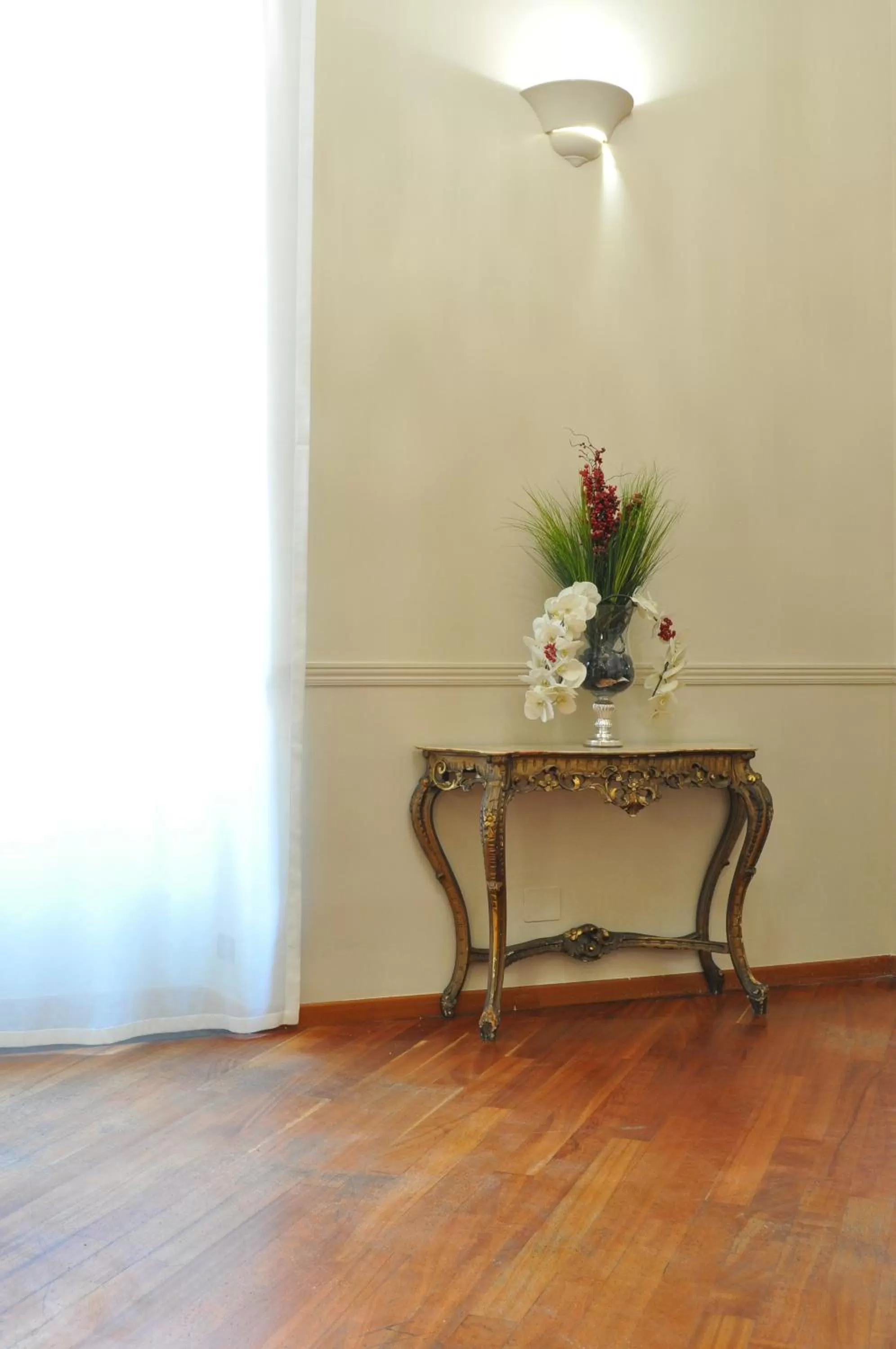 Communal lounge/ TV room in Hotel Twenty Nine