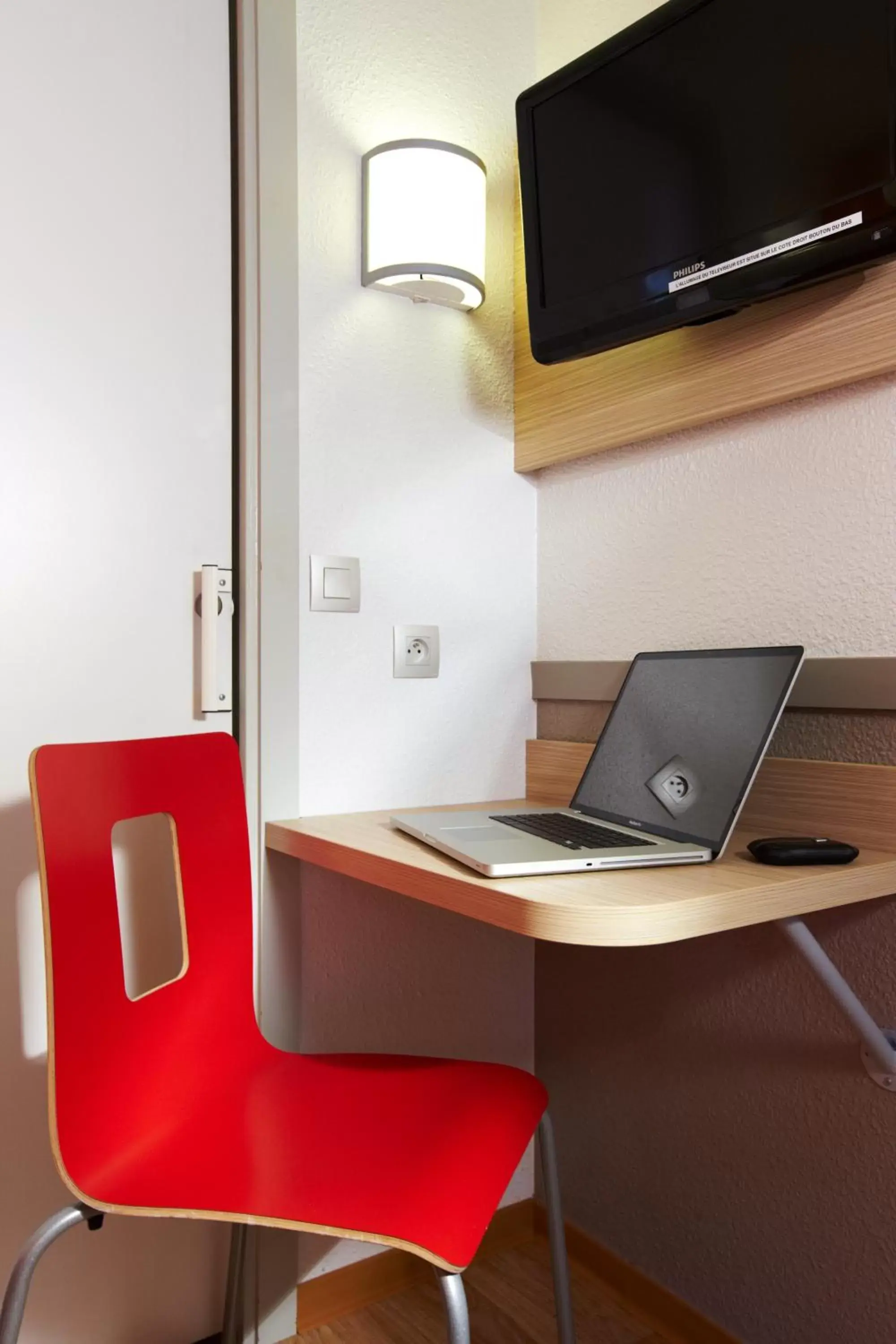 Triple Room (3 single Beds) in Premiere Classe Beziers Triple Room (3 single Beds) in Premiere Classe Beziers