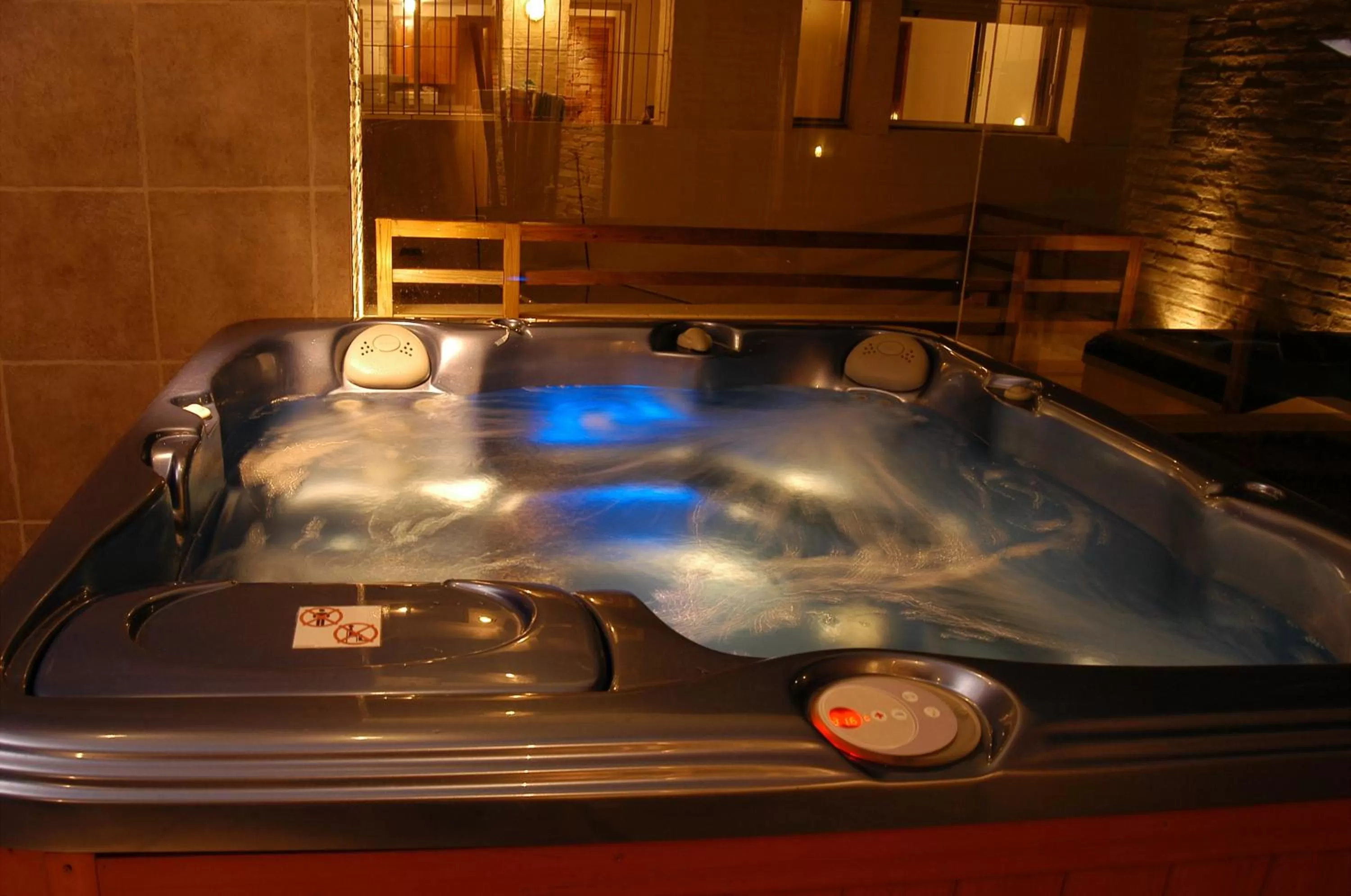 Fitness centre/facilities in BDA Hotel & Spa