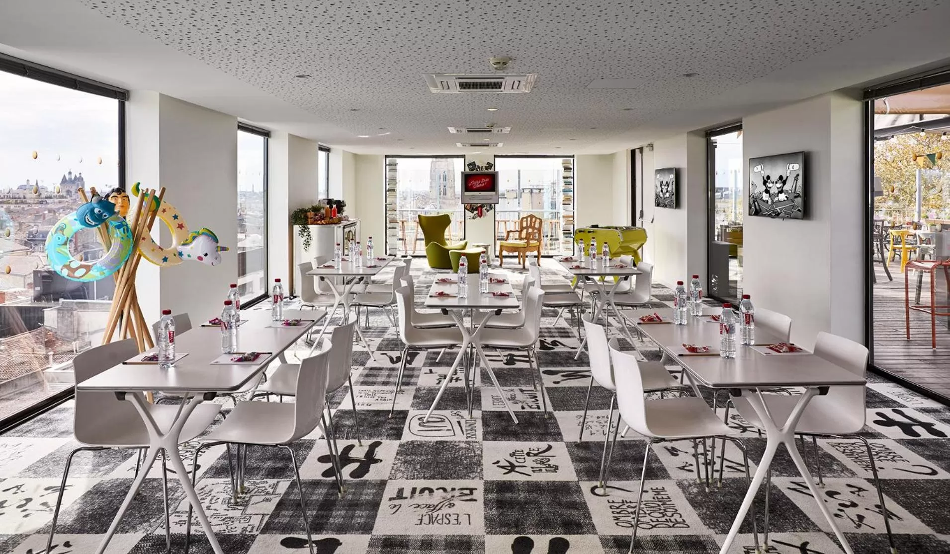 Balcony/Terrace in Mama Shelter Bordeaux Centre