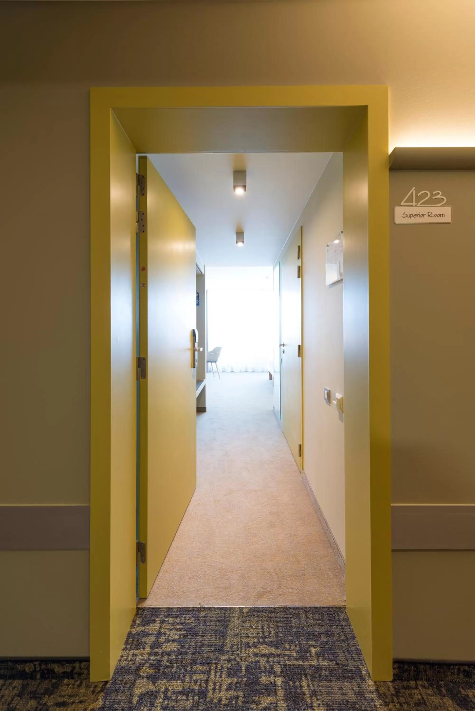 Photo of the whole room in ibis Styles Kortrijk Expo