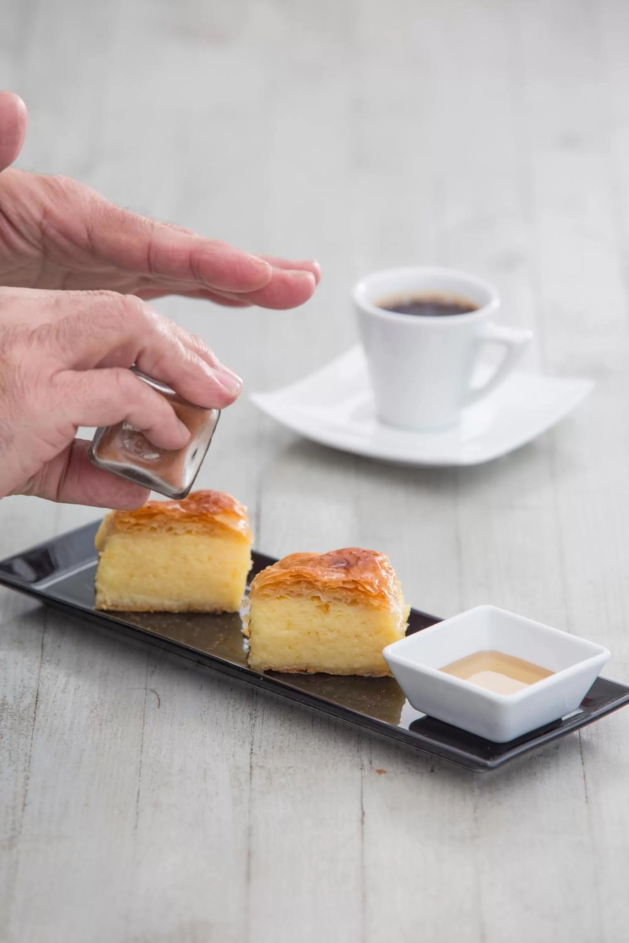 Food and drinks in Callia Retreat Suites - Adults Only