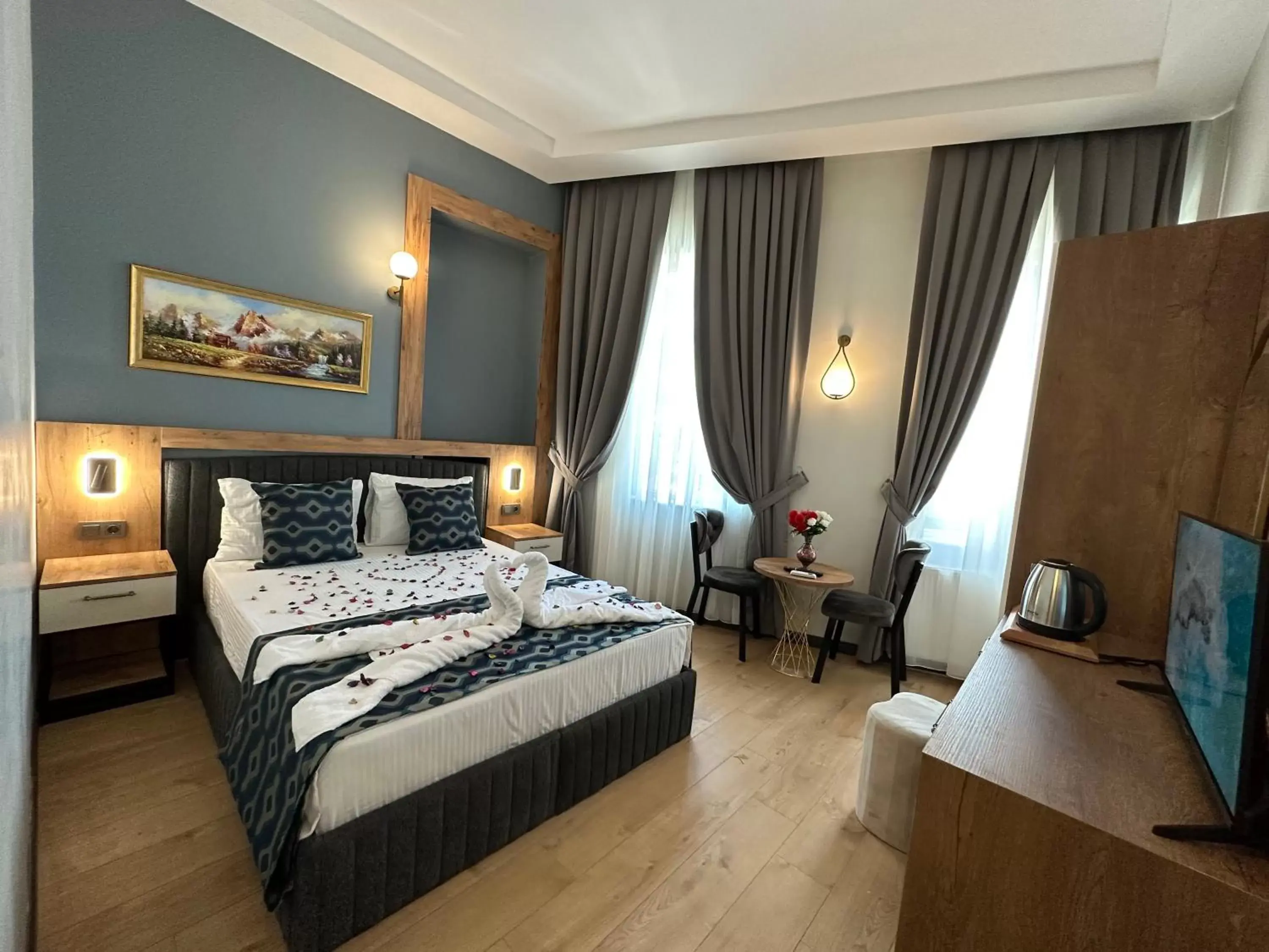 Deluxe Double Room in Newalla Hotel Old City Deluxe Double Room in Newalla Hotel Old City