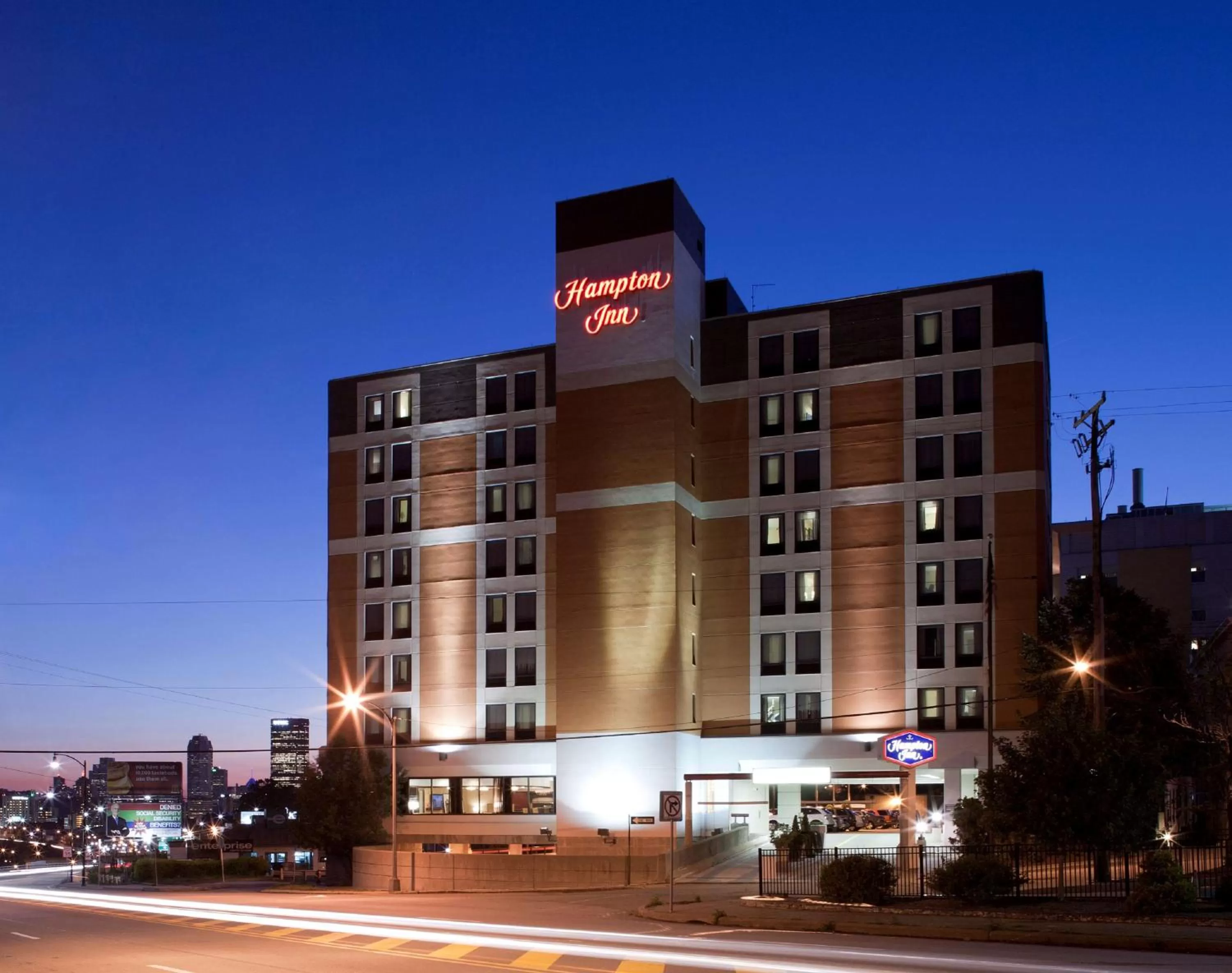 Property building in Hampton Inn Pittsburgh University Medical Center