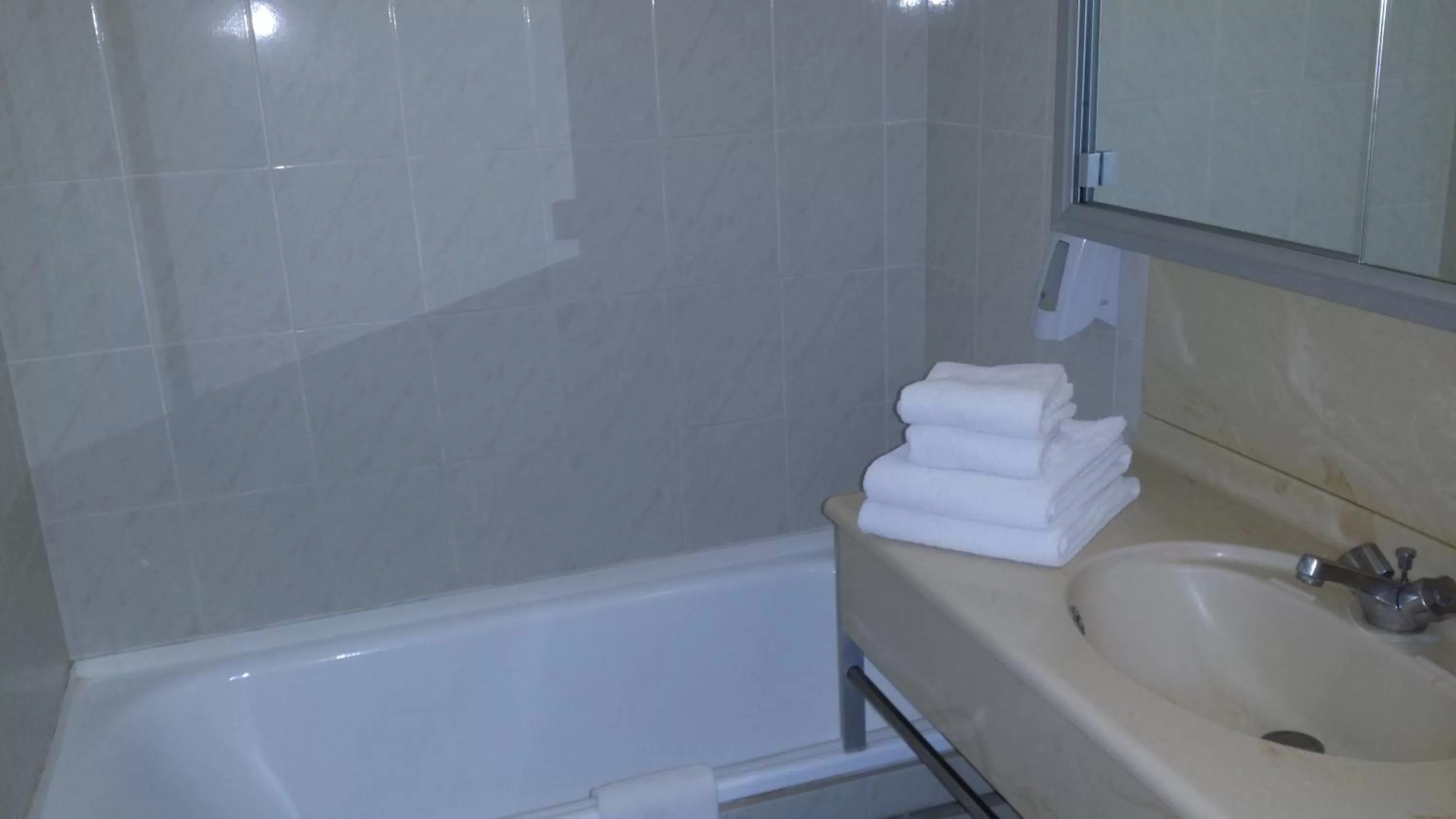 Bathroom in La Voile D' Or