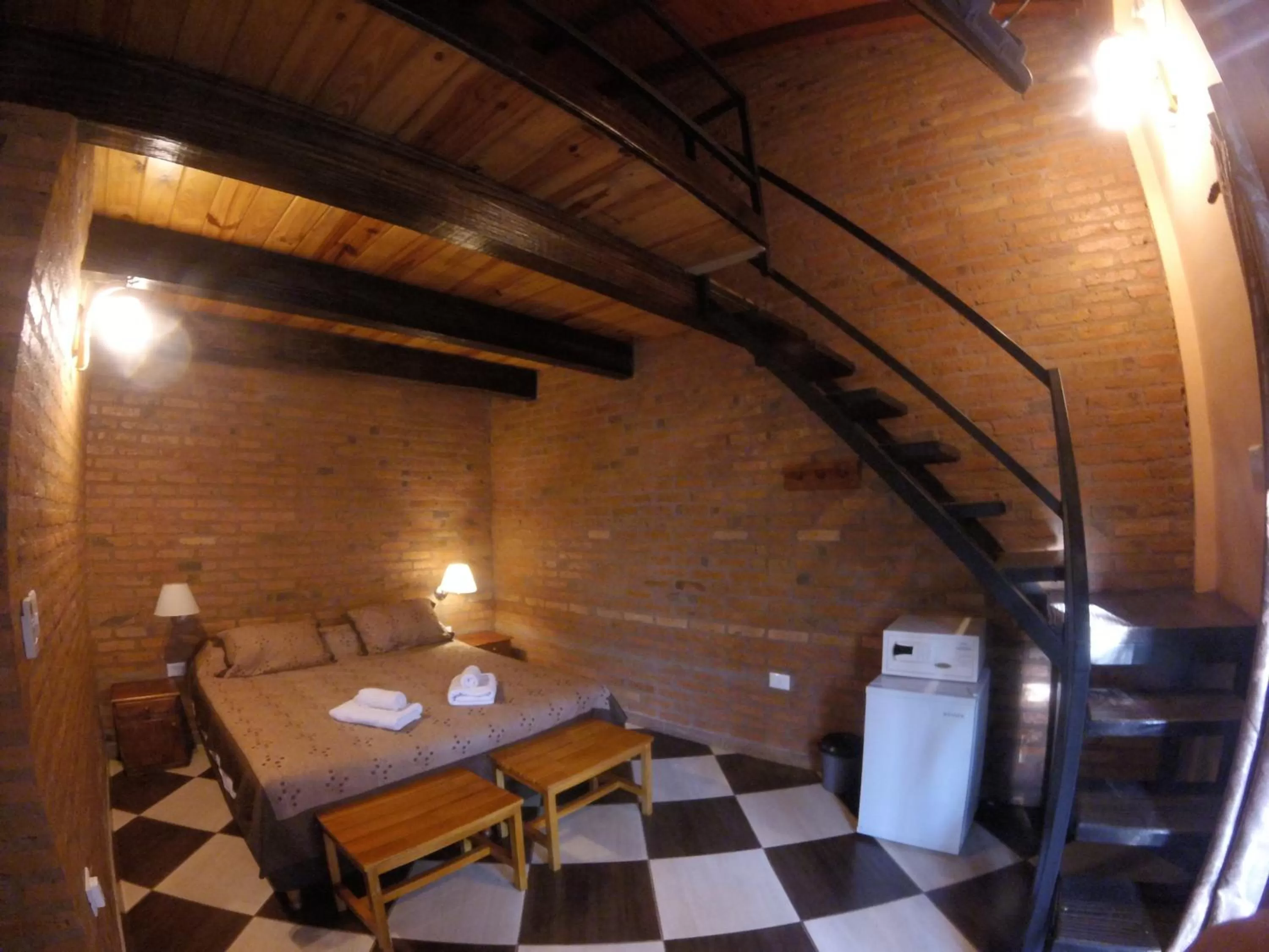 Bed, Restaurant/Places to Eat in La Cautiva Iguazú Hotel