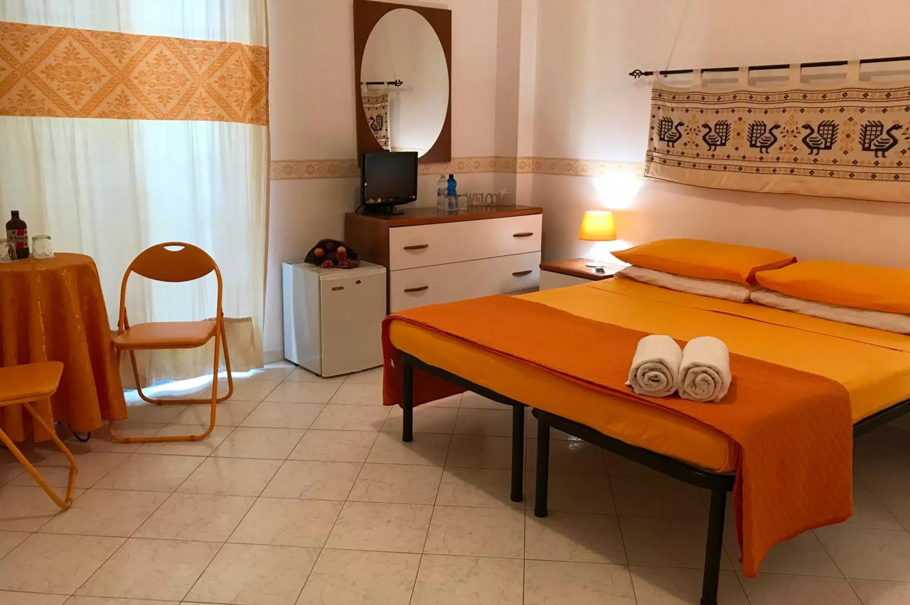 Double Room with Private Bathroom in B&B Mare Monti Miniere Double Room with Private Bathroom in B&B Mare Monti Miniere