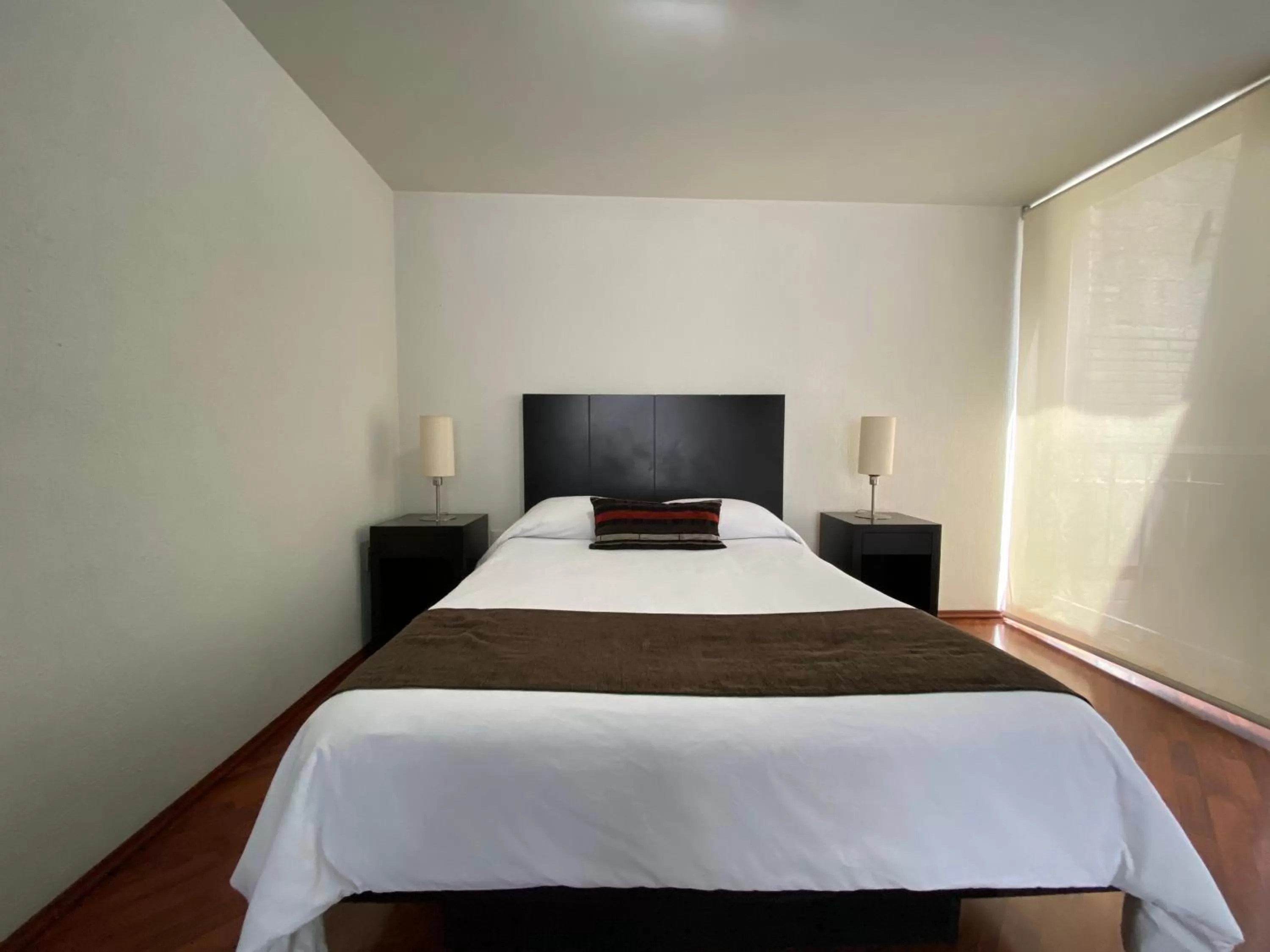 Bed in Grupo Kings Suites - Monte Chimborazo 567