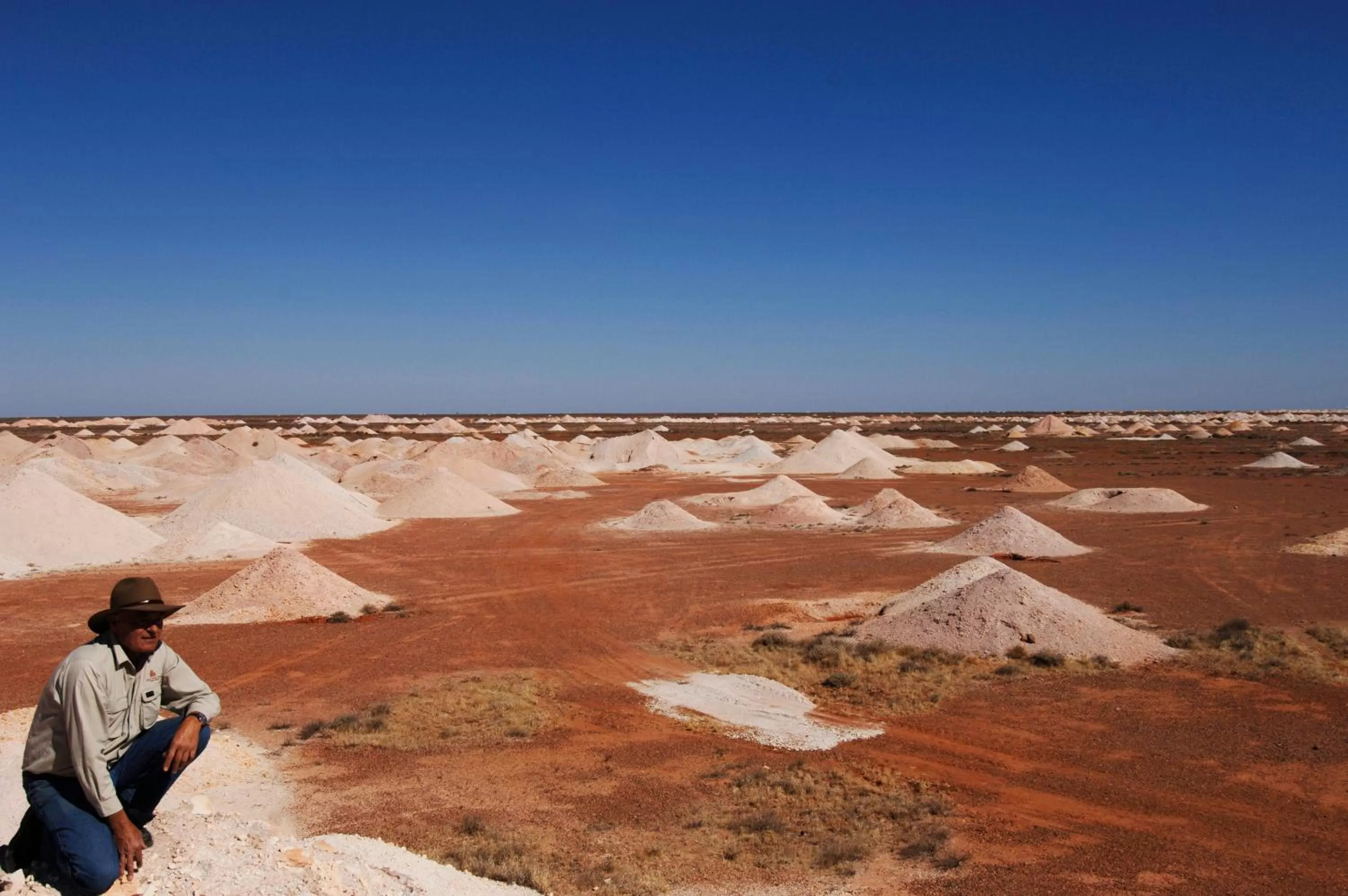 Entertainment in Desert Cave Hotel