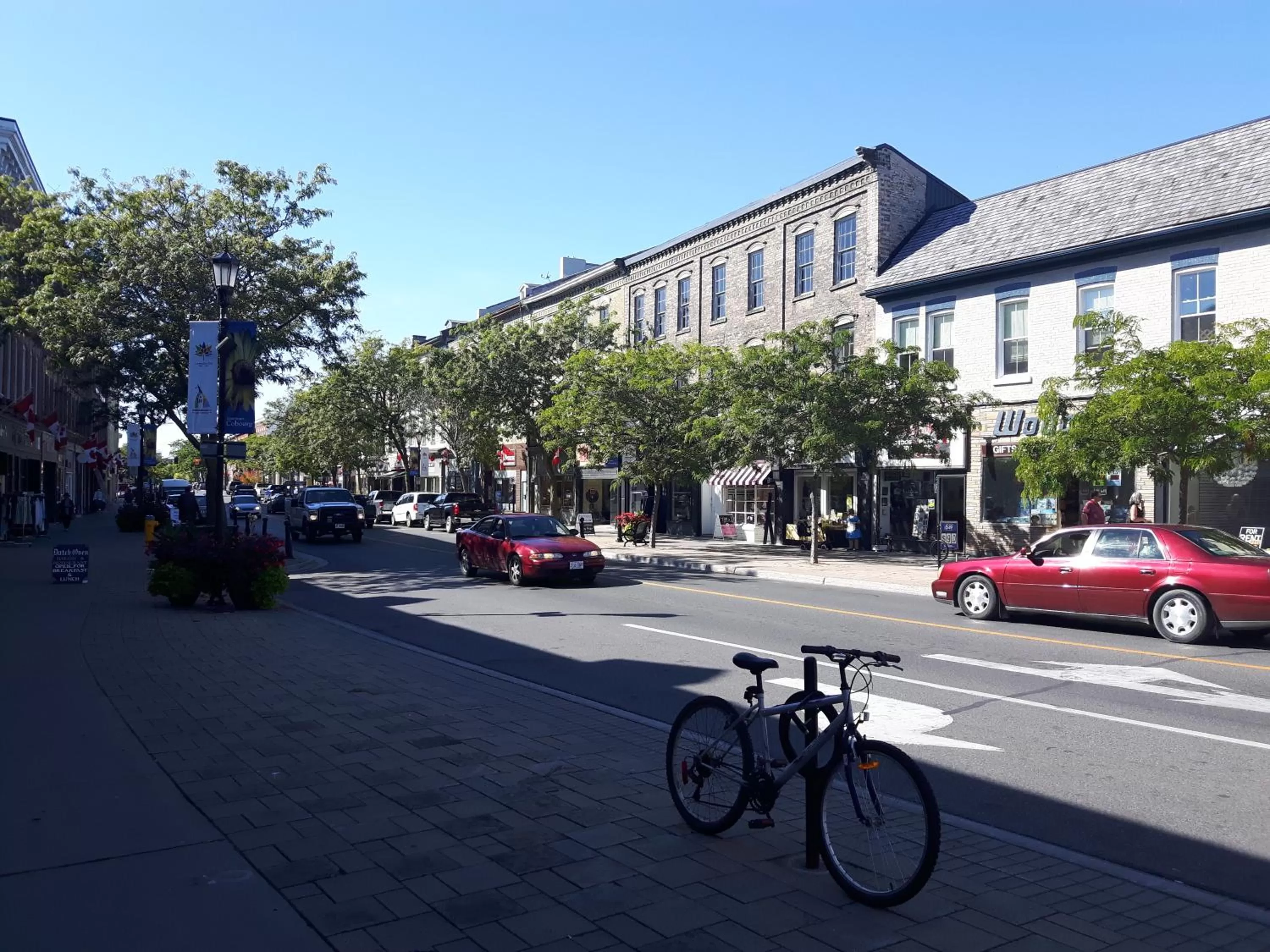Property building in The King George Inn