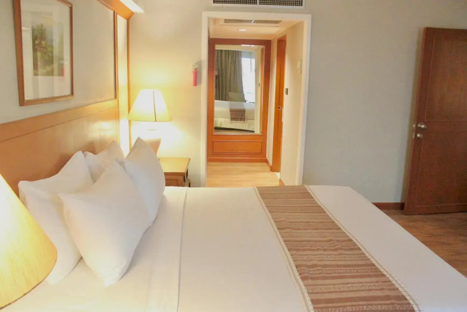 Family Suite in Bangkok Palace Hotel Family Suite in Bangkok Palace Hotel