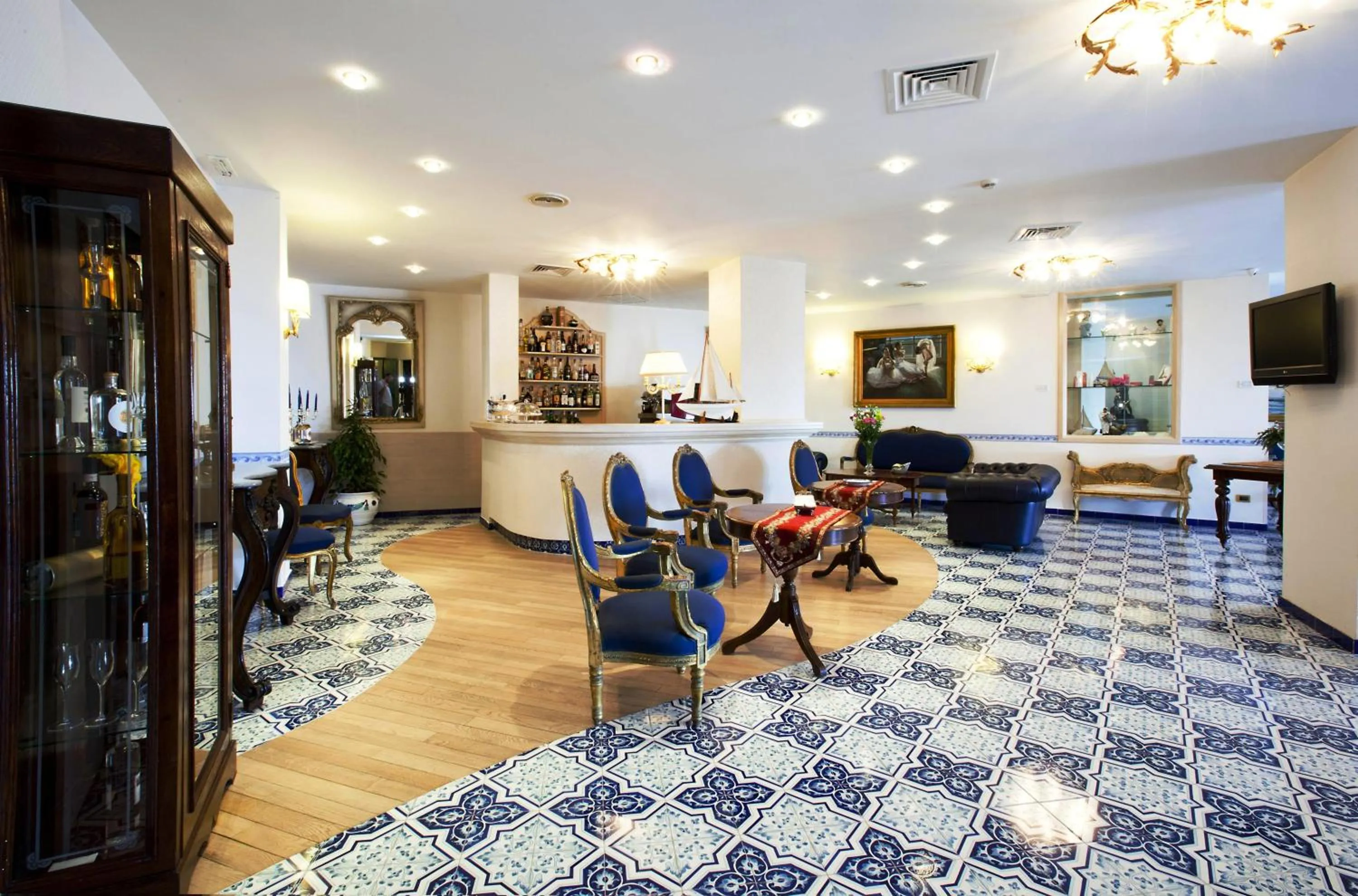 Lounge or bar in Punta Campanella Resort & Spa