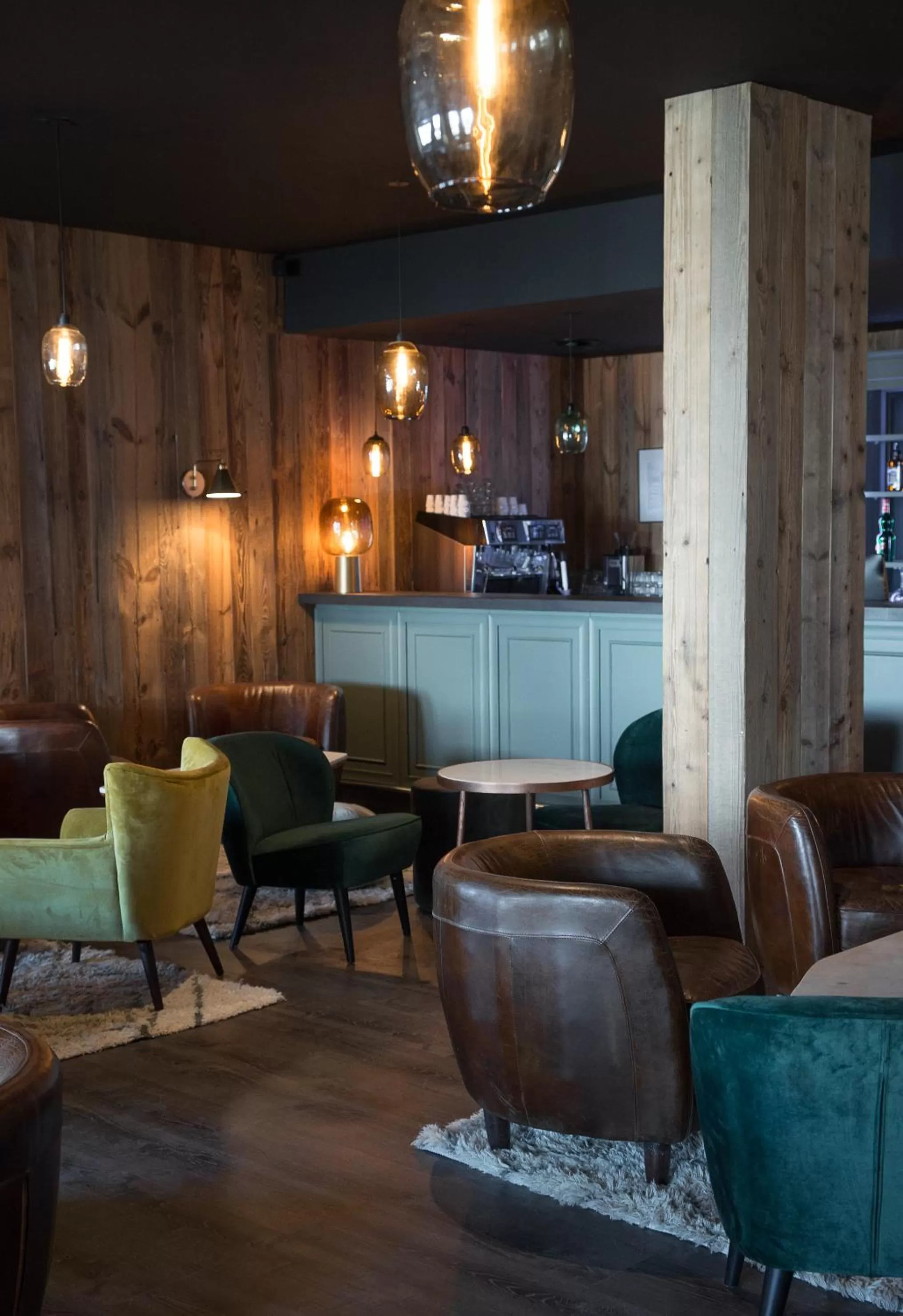 Living room in Fahrenheit Seven Val Thorens