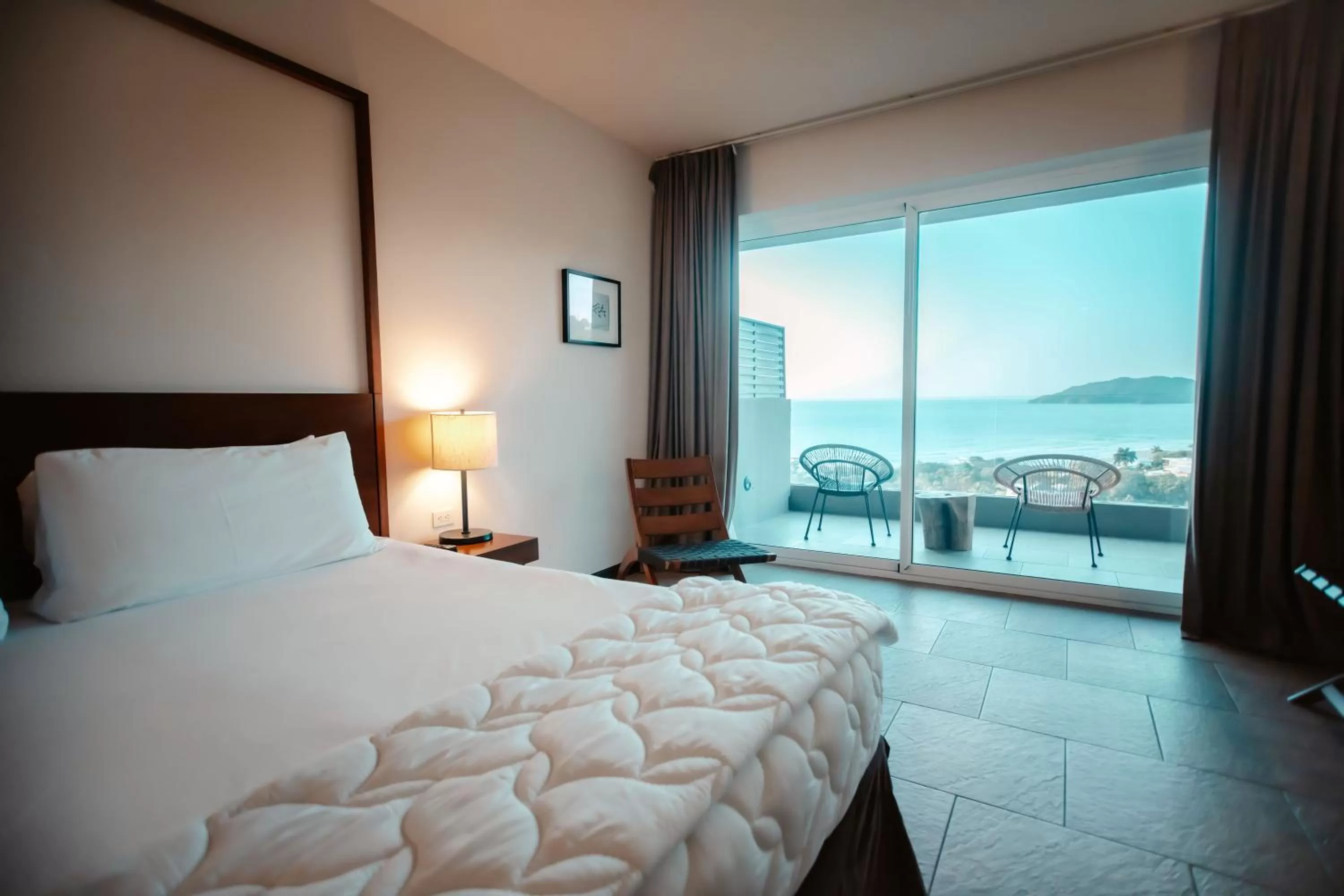 Queen Room with Two Queen Beds and Ocean View in Wyndham Tamarindo