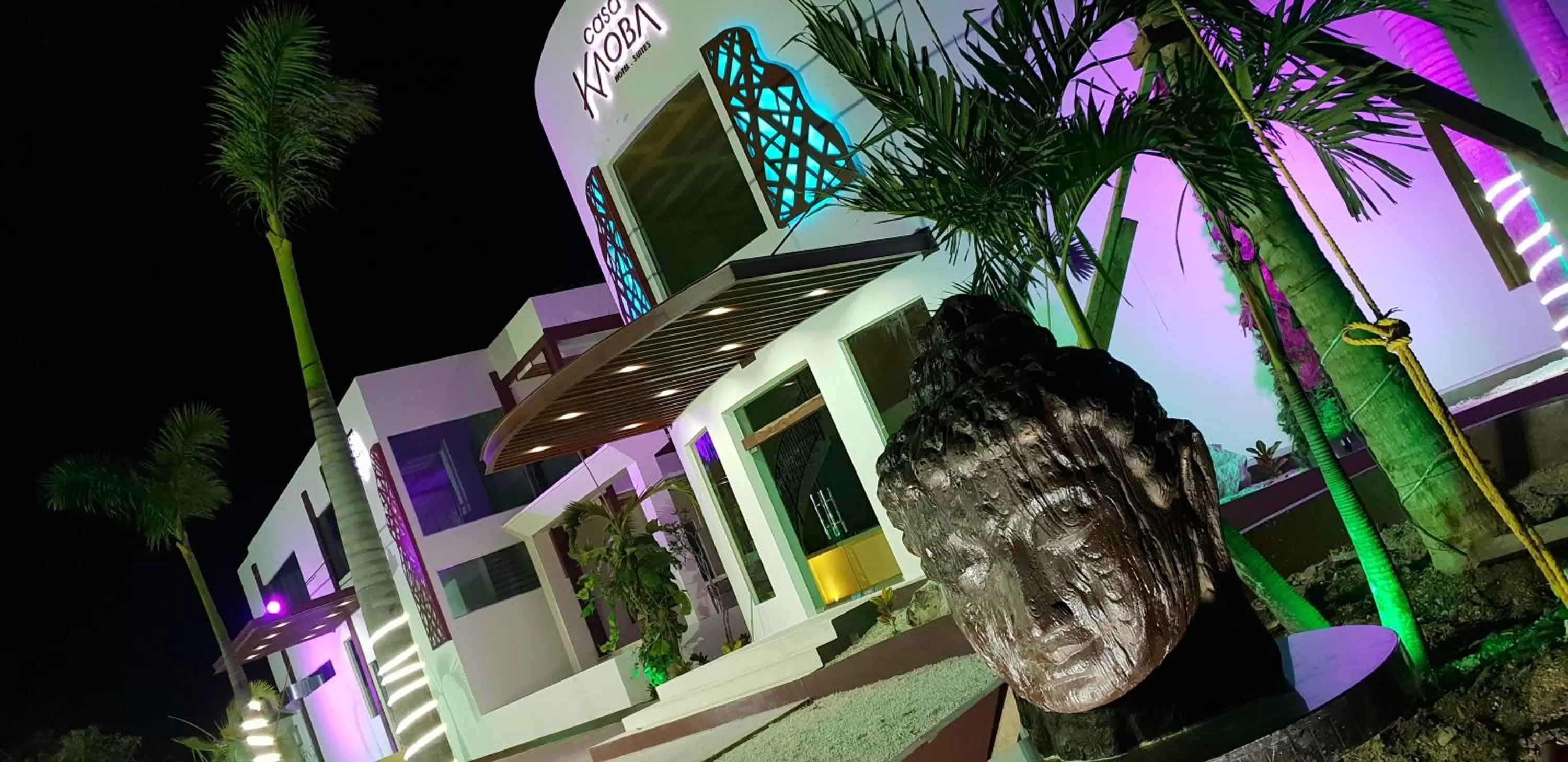 Property building in Casa Kaoba Hotel & Suites