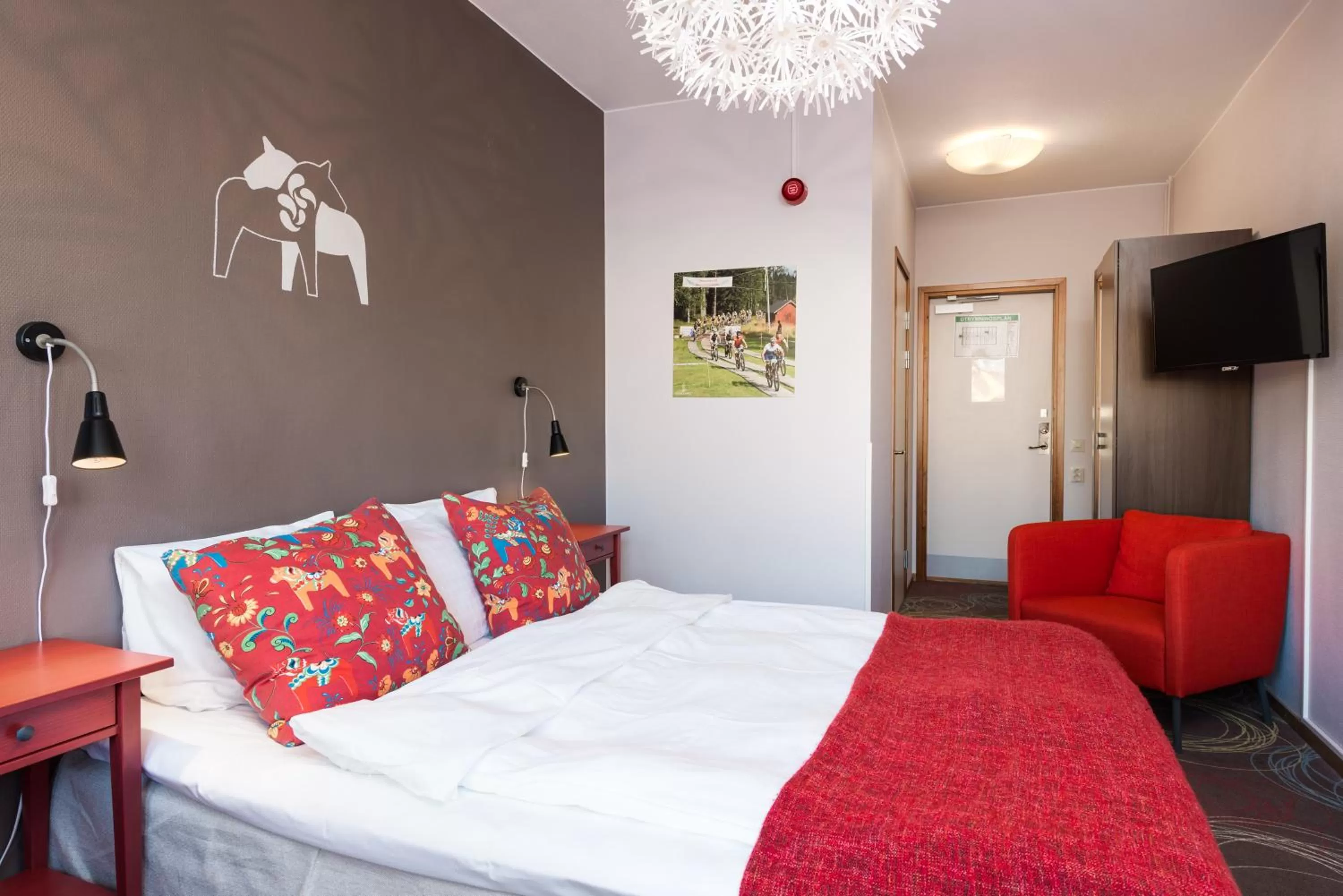 Photo of the whole room, Bed in Hotell Fridhemsgatan