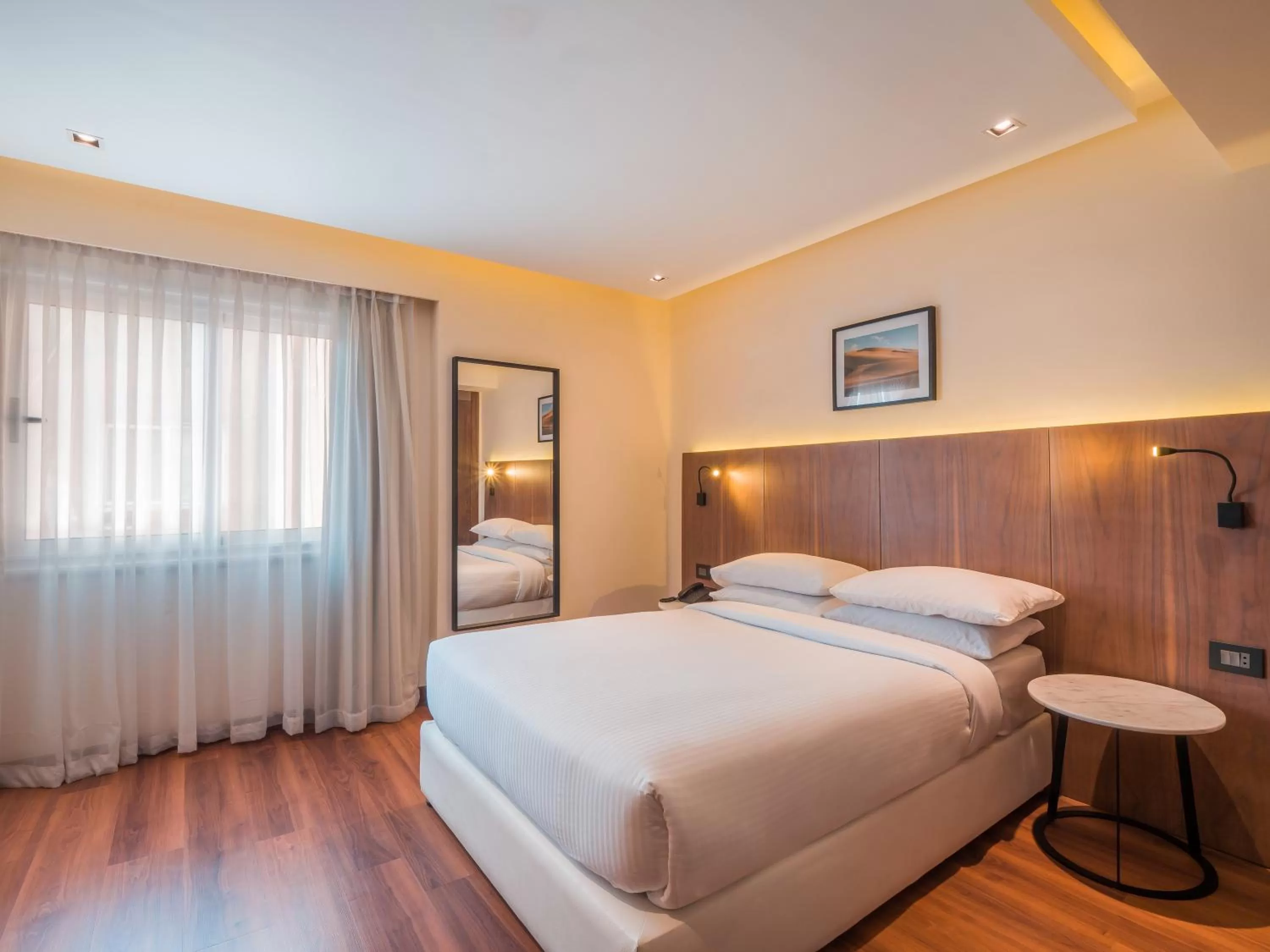 Bed in The President Hotel Cairo