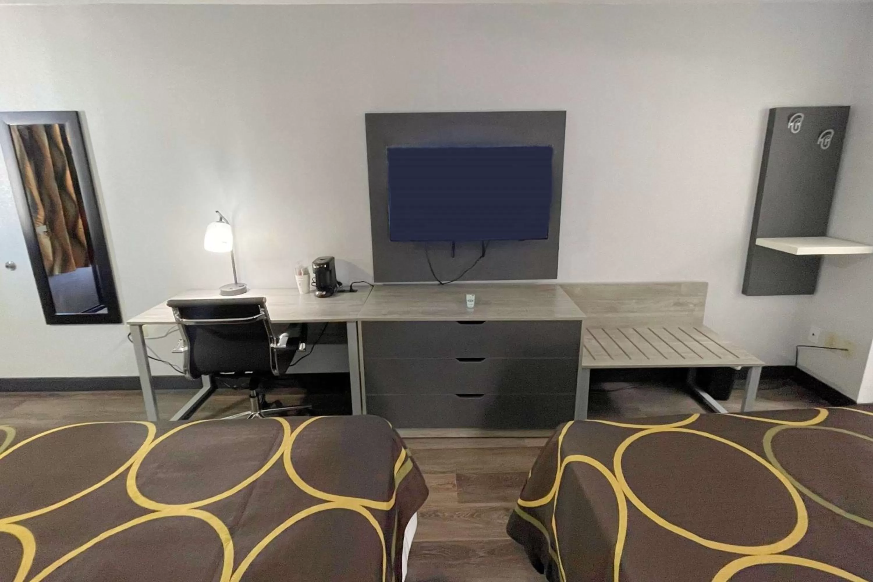 Photo of the whole room in Super 8 by Wyndham Pigeon Forge Downtown