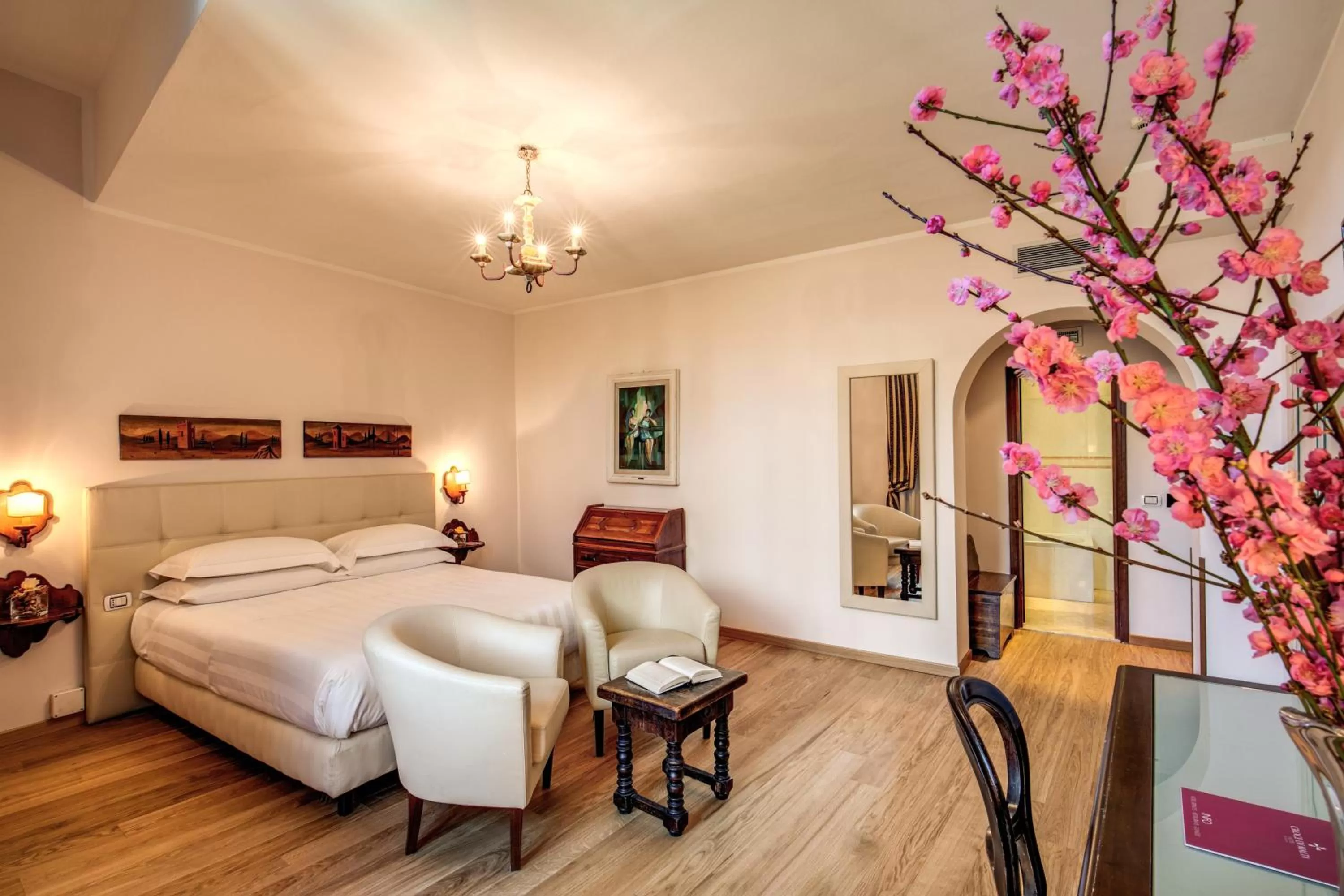 Bed in Hotel Croce Di Malta