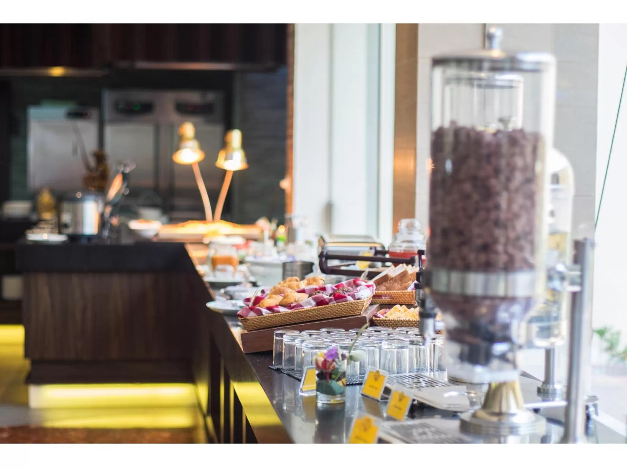 Restaurant/places to eat in Atanaya Kuta Bali