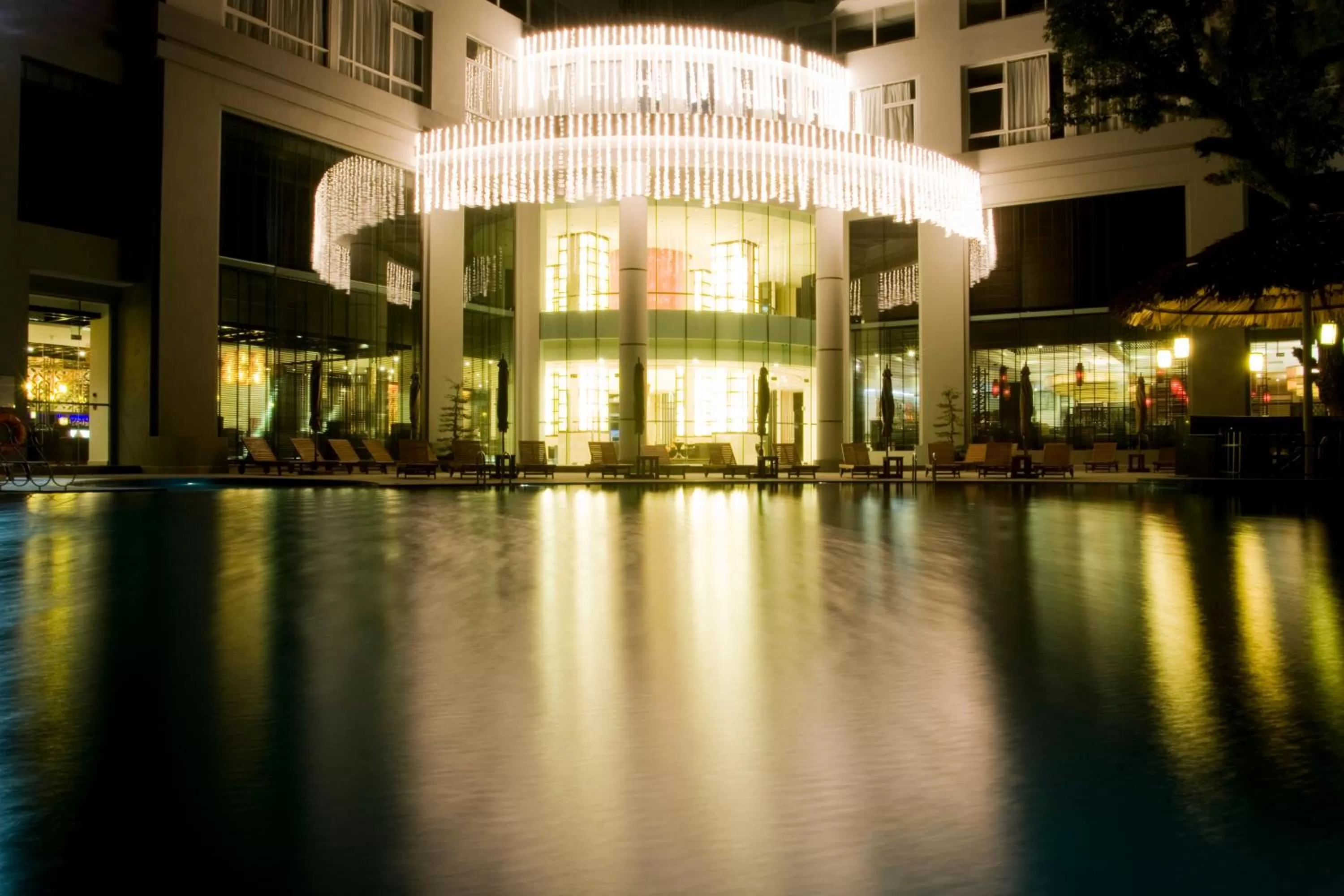 Facade/entrance in Novotel Ha Long Bay Hotel