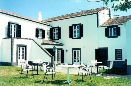 Property Building in Hotel Ilha Graciosa