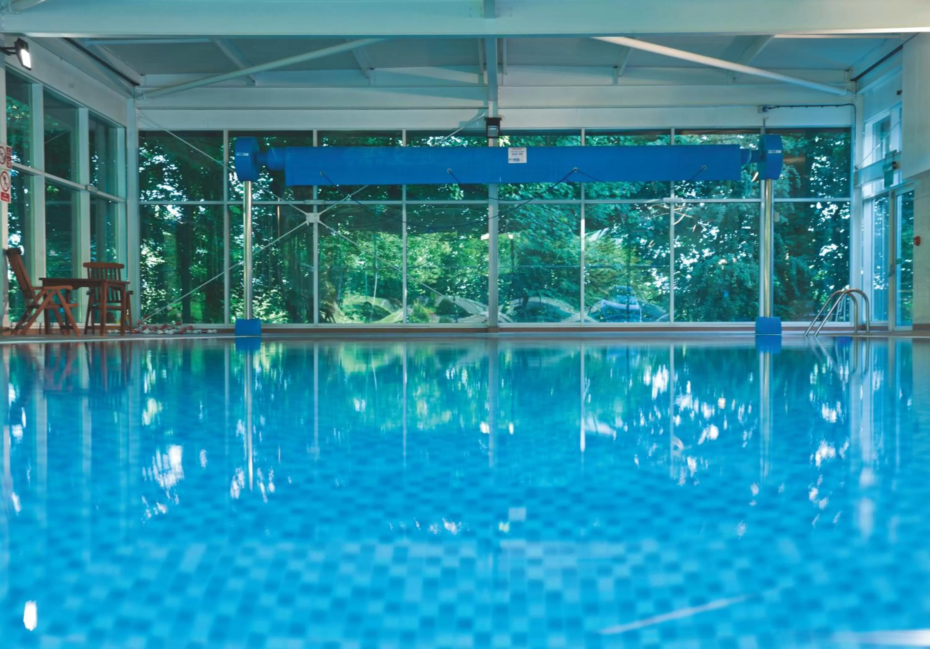 Swimming pool in Macdonald Houstoun House