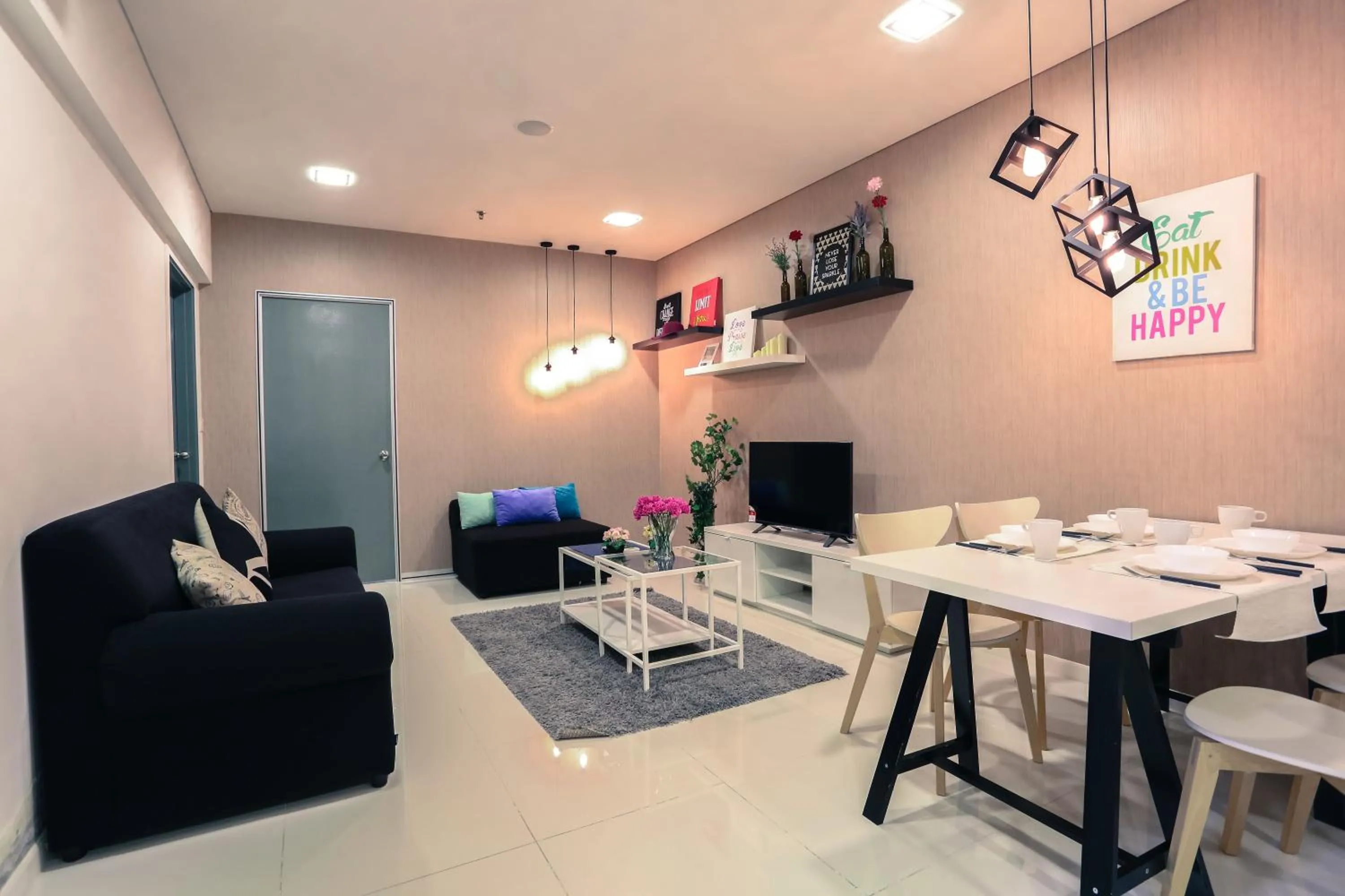 Living room, Seating Area in Mercu Summer Suite KLCC @ Penguin Homes