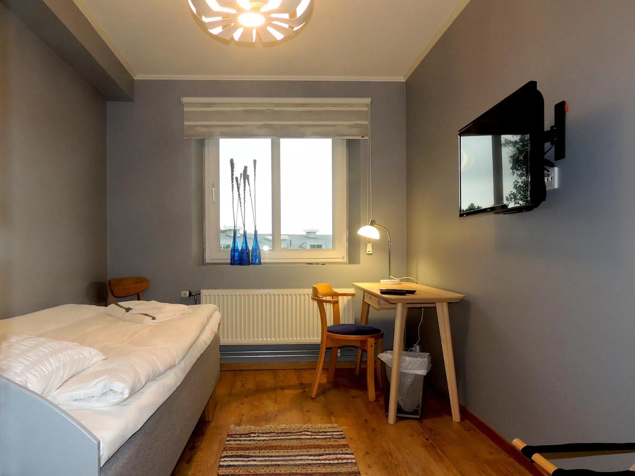 TV and multimedia, Room Photo in Hotell Munkeröd