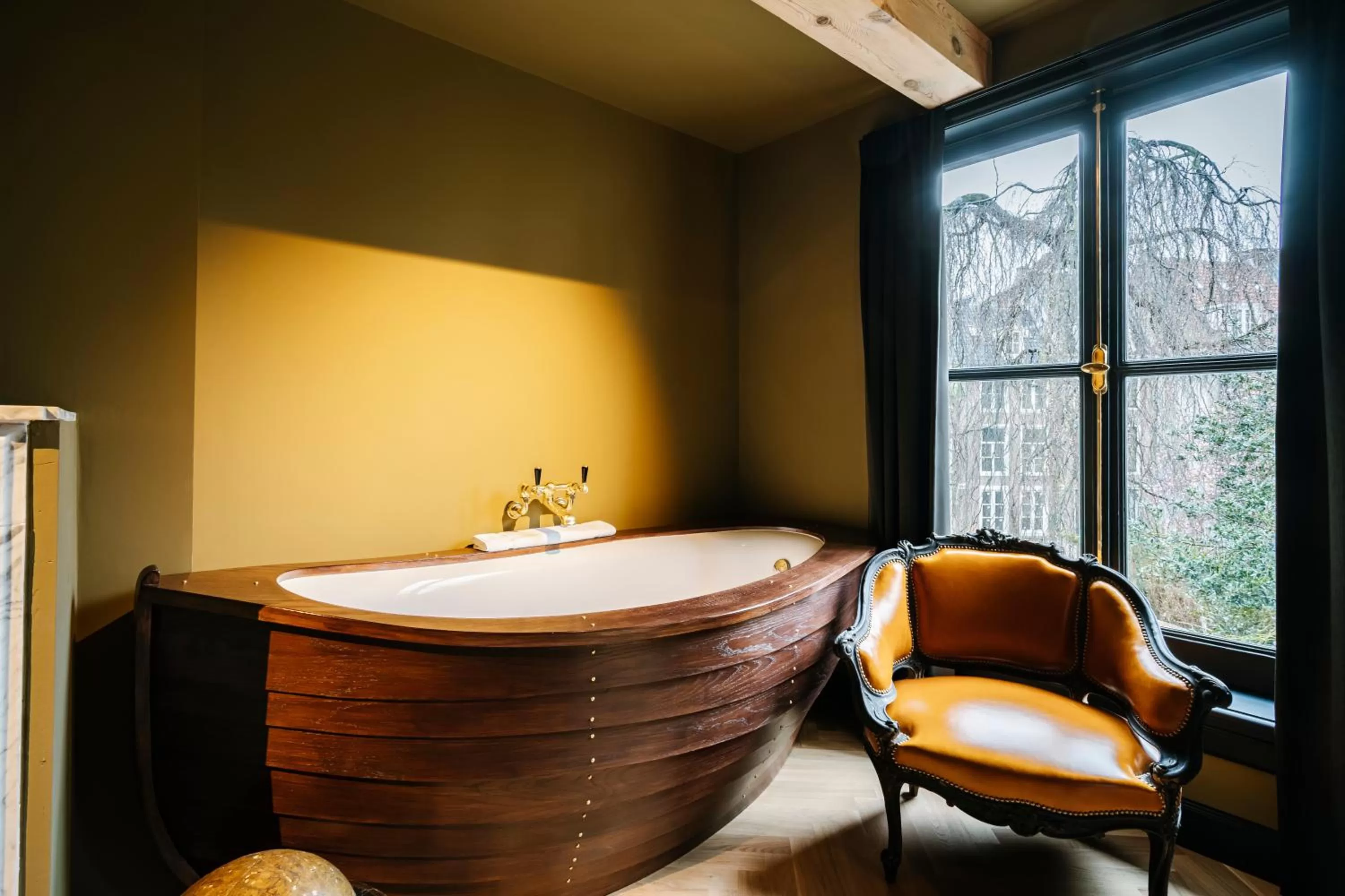 Bath in Boutique Hotel The Noblemen