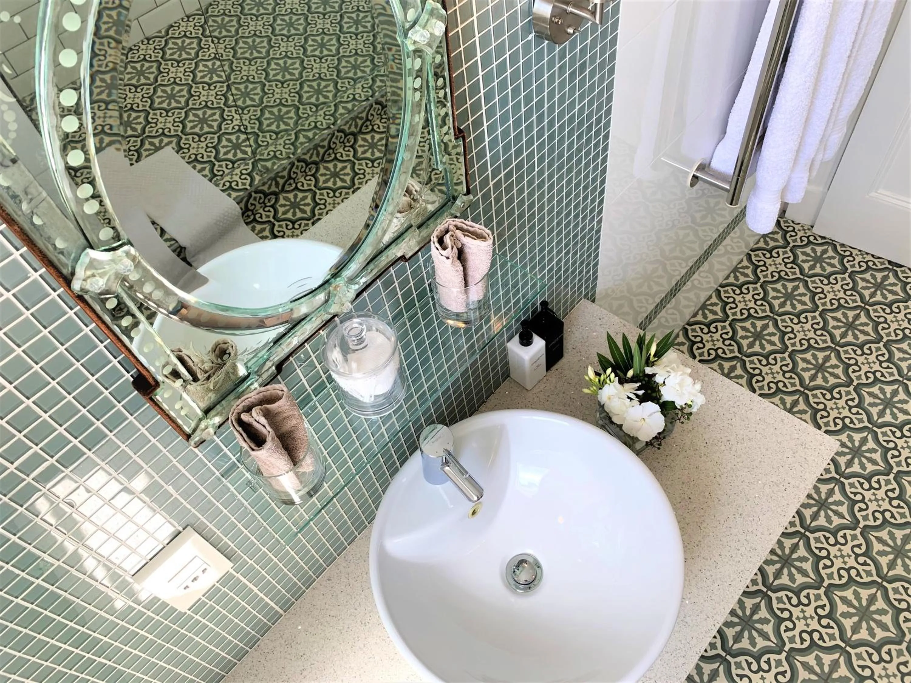 Bathroom in Abbey Manor Luxury Guesthouse