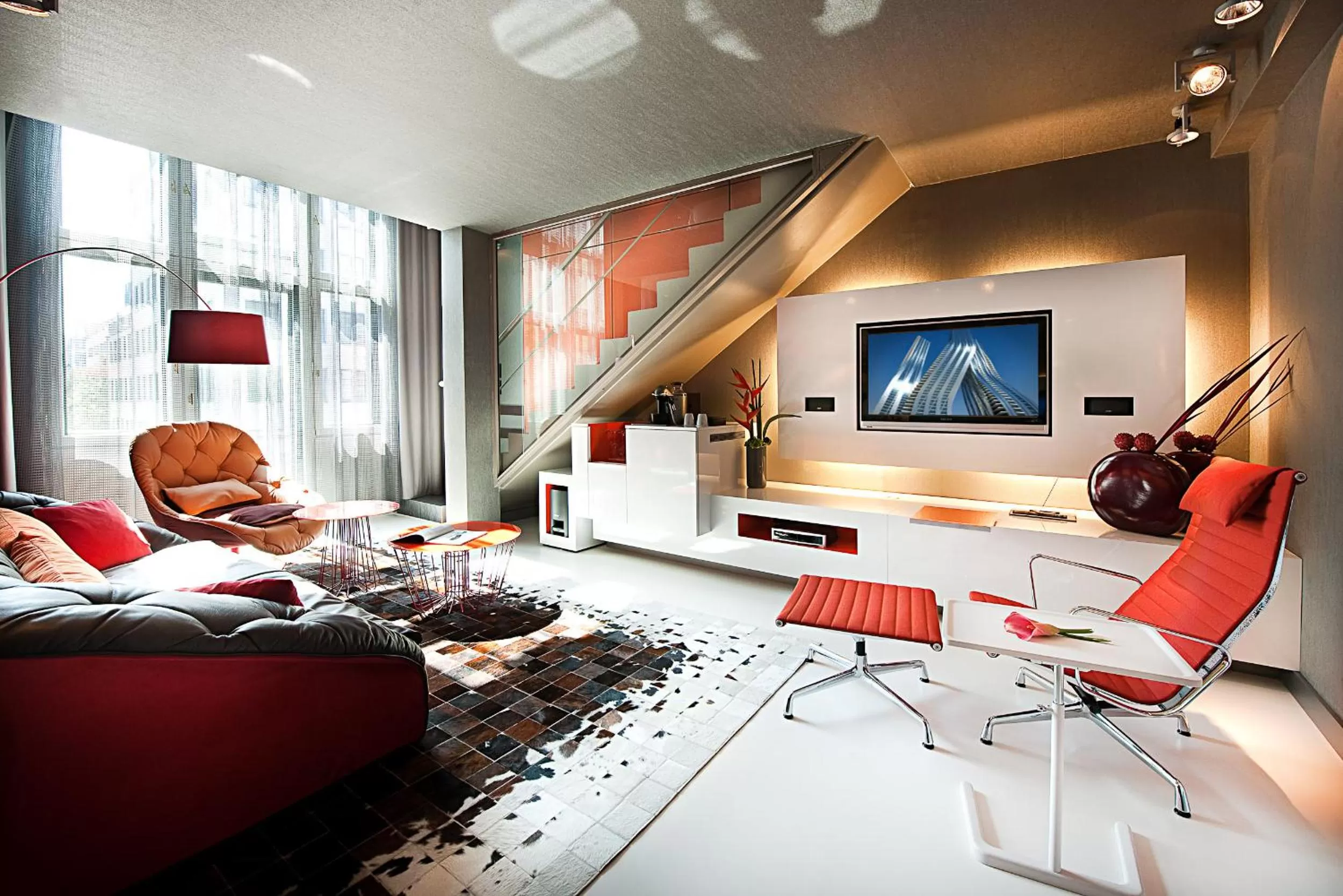 Living room in Sofitel Munich Bayerpost