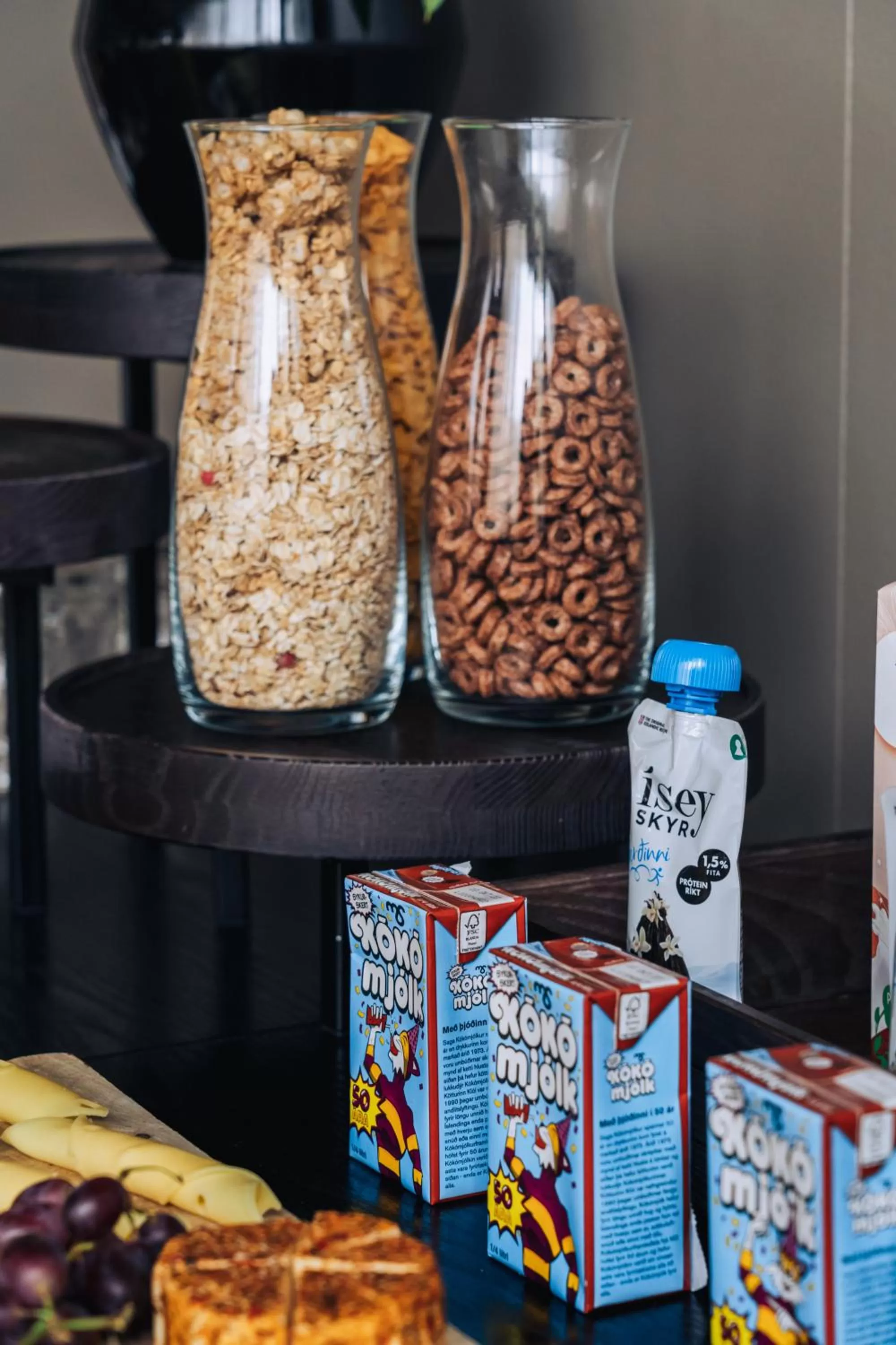 Food and drinks in Brim Hotel