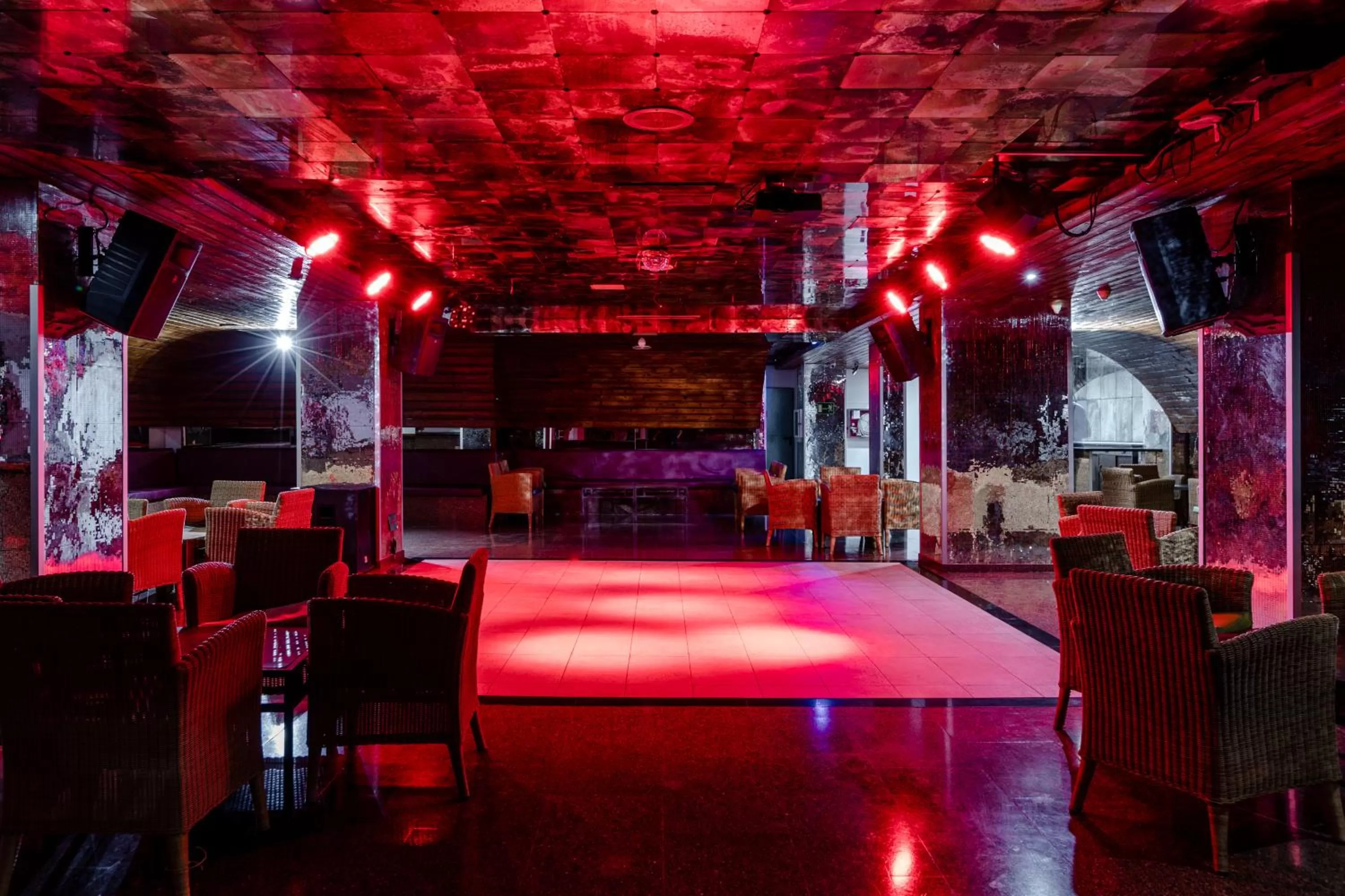 Nightclub / DJ in Catalonia Punta del Rey