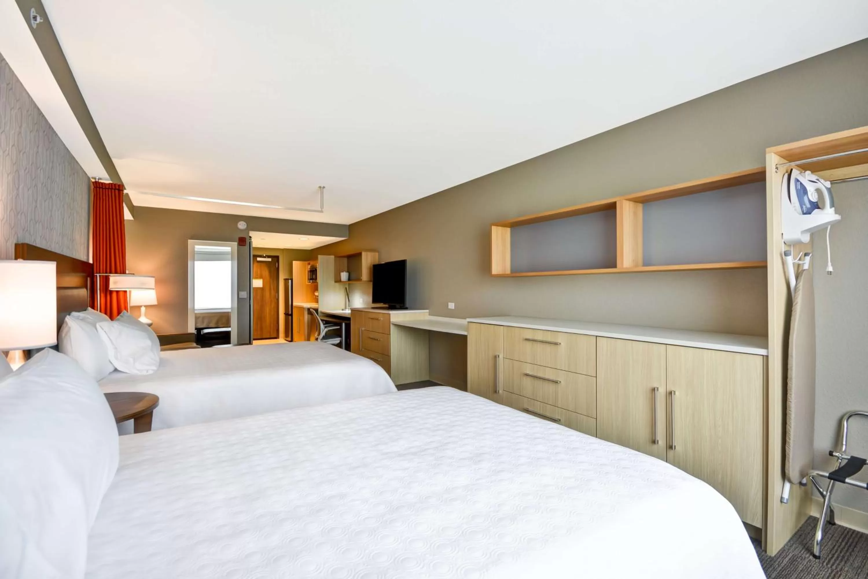 Queen Studio with Two Queen Beds - Hearing Accessible in Home2 Suites By Hilton Pigeon Forge