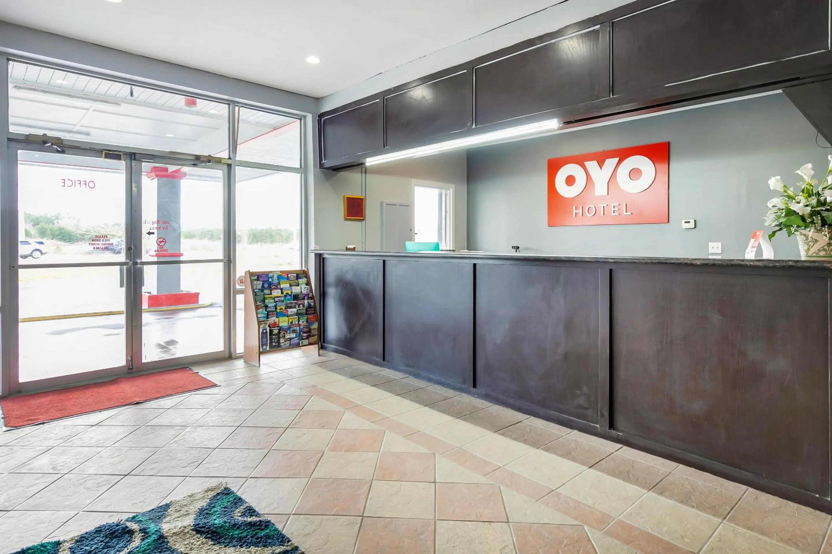 Lobby or reception in OYO Hotel Jennings Near Crowley, LA I-10