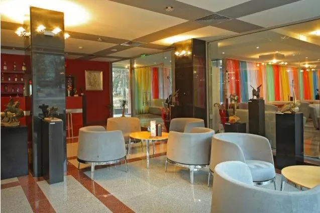 Lounge or bar in Hotel City Pleven
